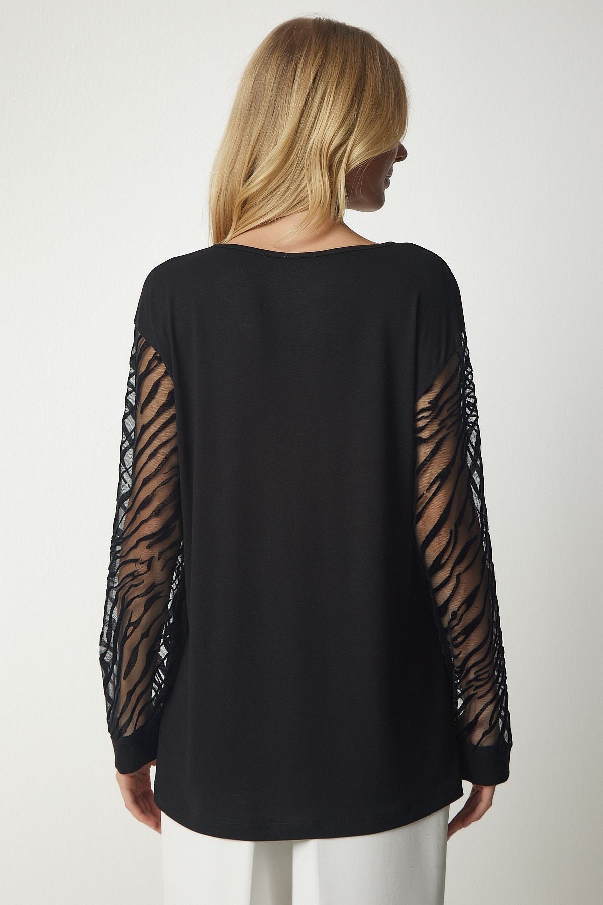 Female black transparent sleeve detailed stylish knitted blouse to00091