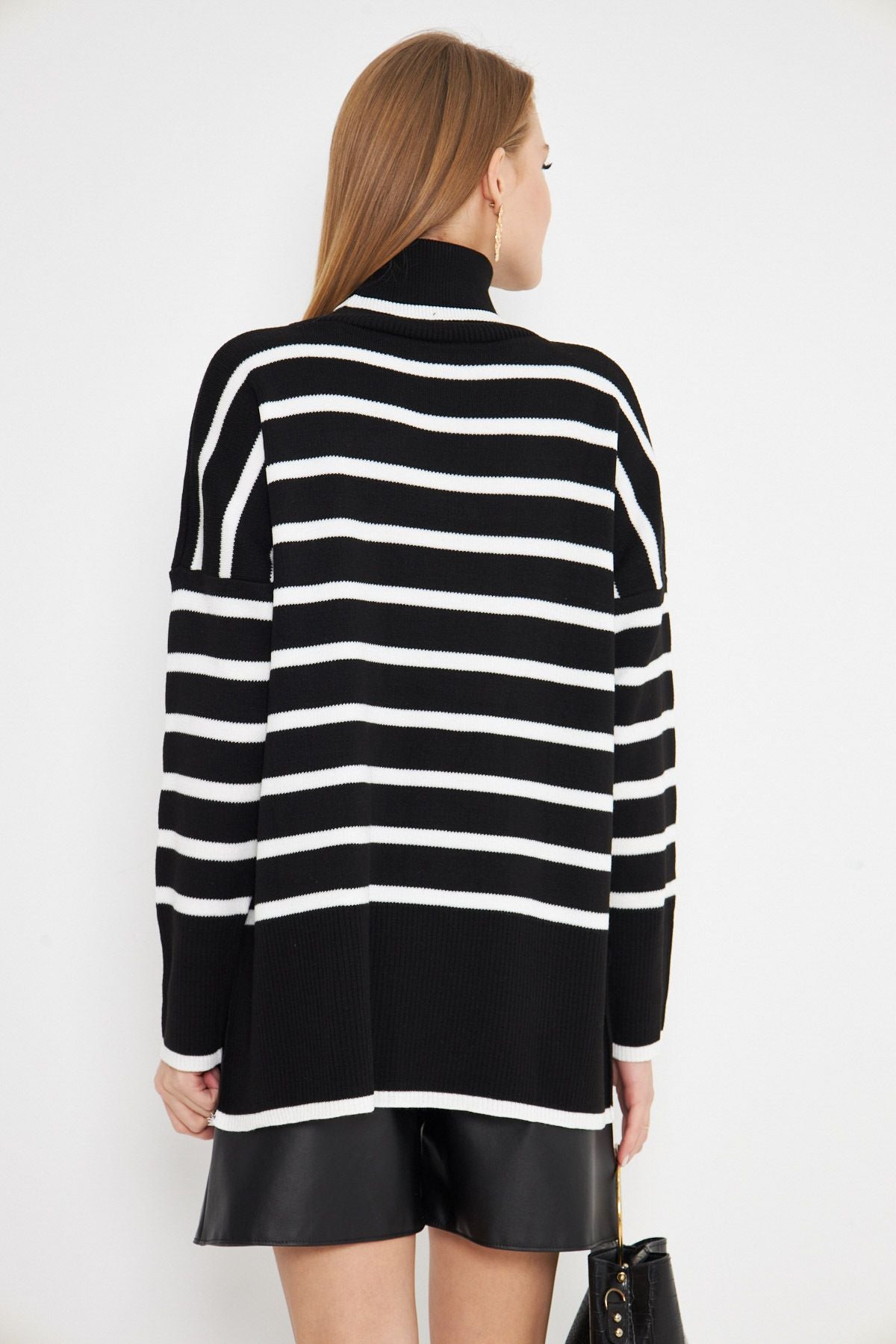 Women's Black Fisherman striped knitwear sweater ARM-24K012007