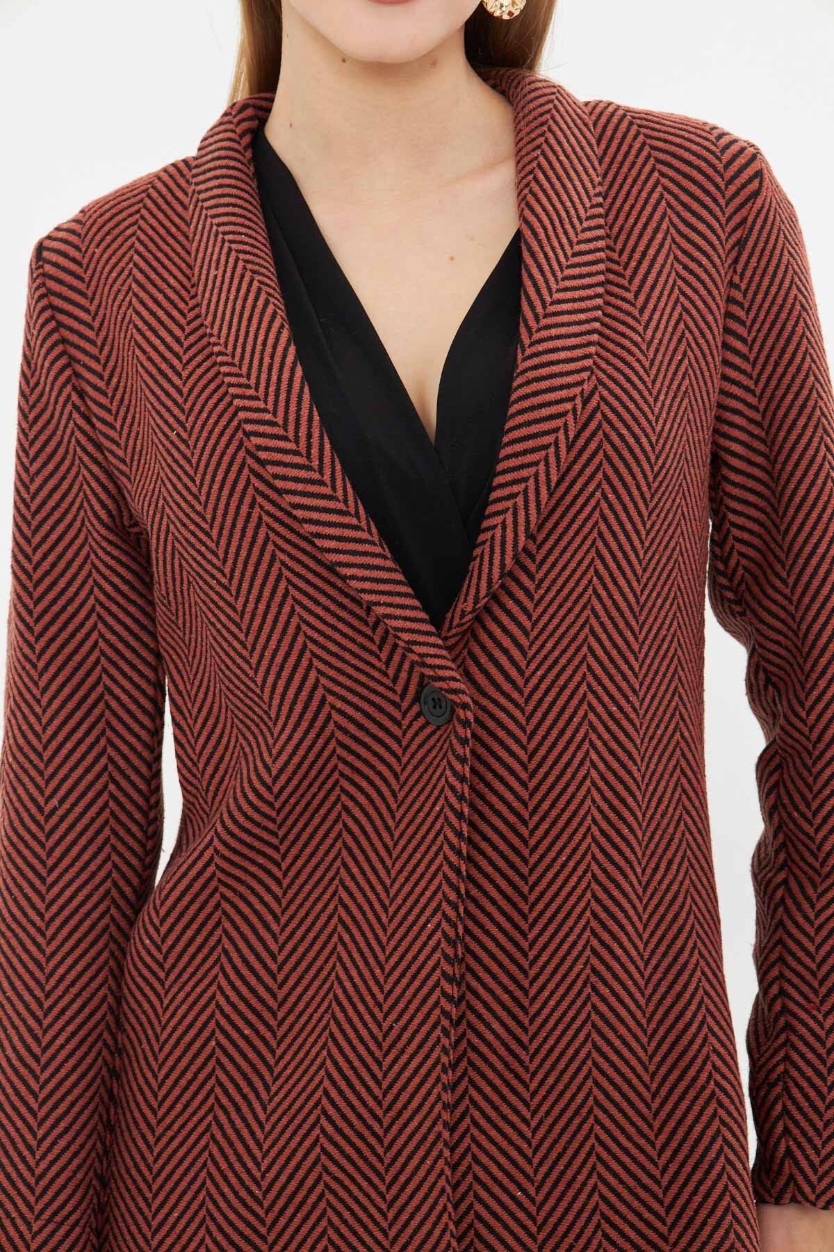 Women's Tile Fish Right Pattern Folding Single button with a buttoned stamp jacket ARM-24K001066