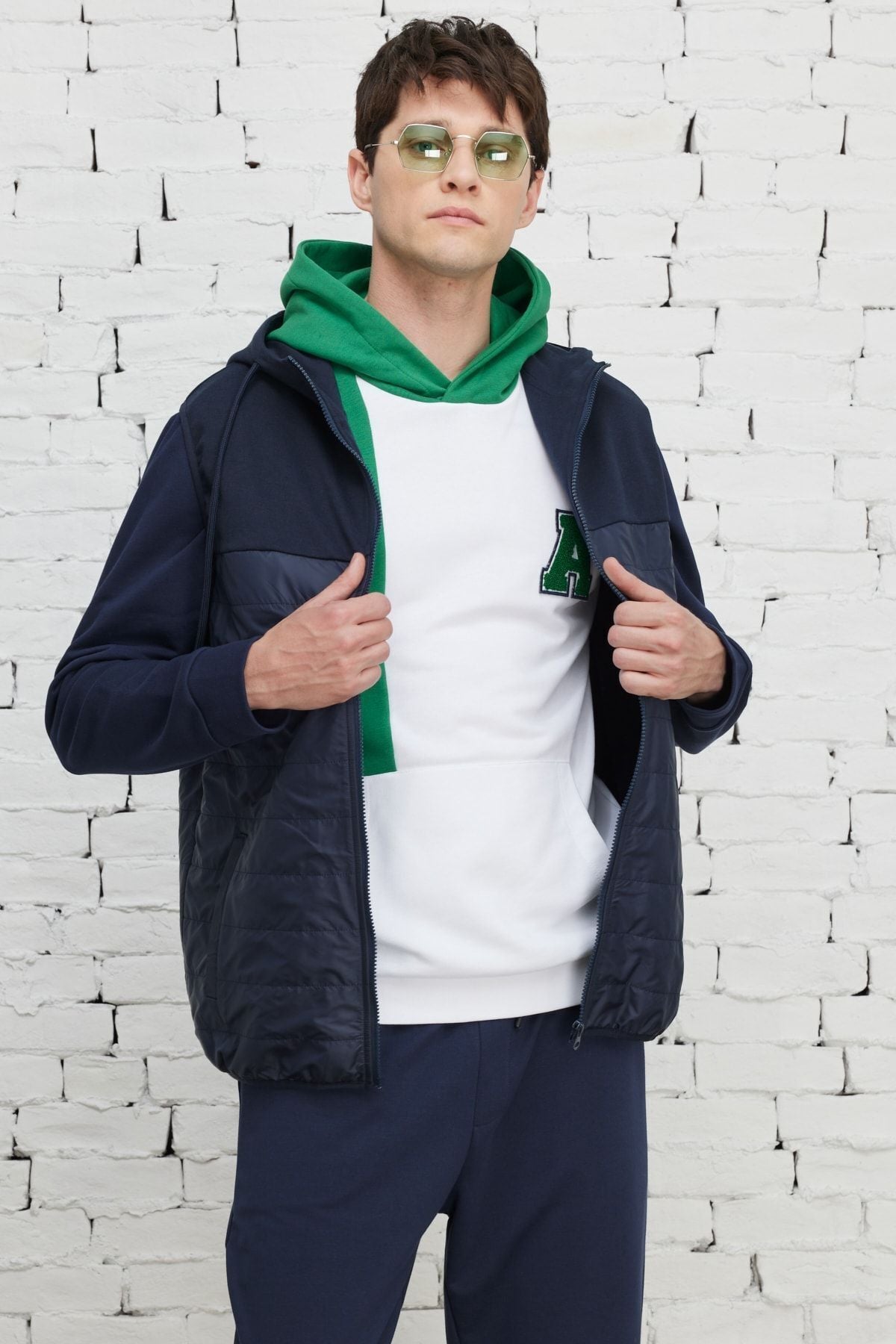 Men's Navy Blue Standard Fit Normal Cut Hooded Cotton Sweatshirt Vest