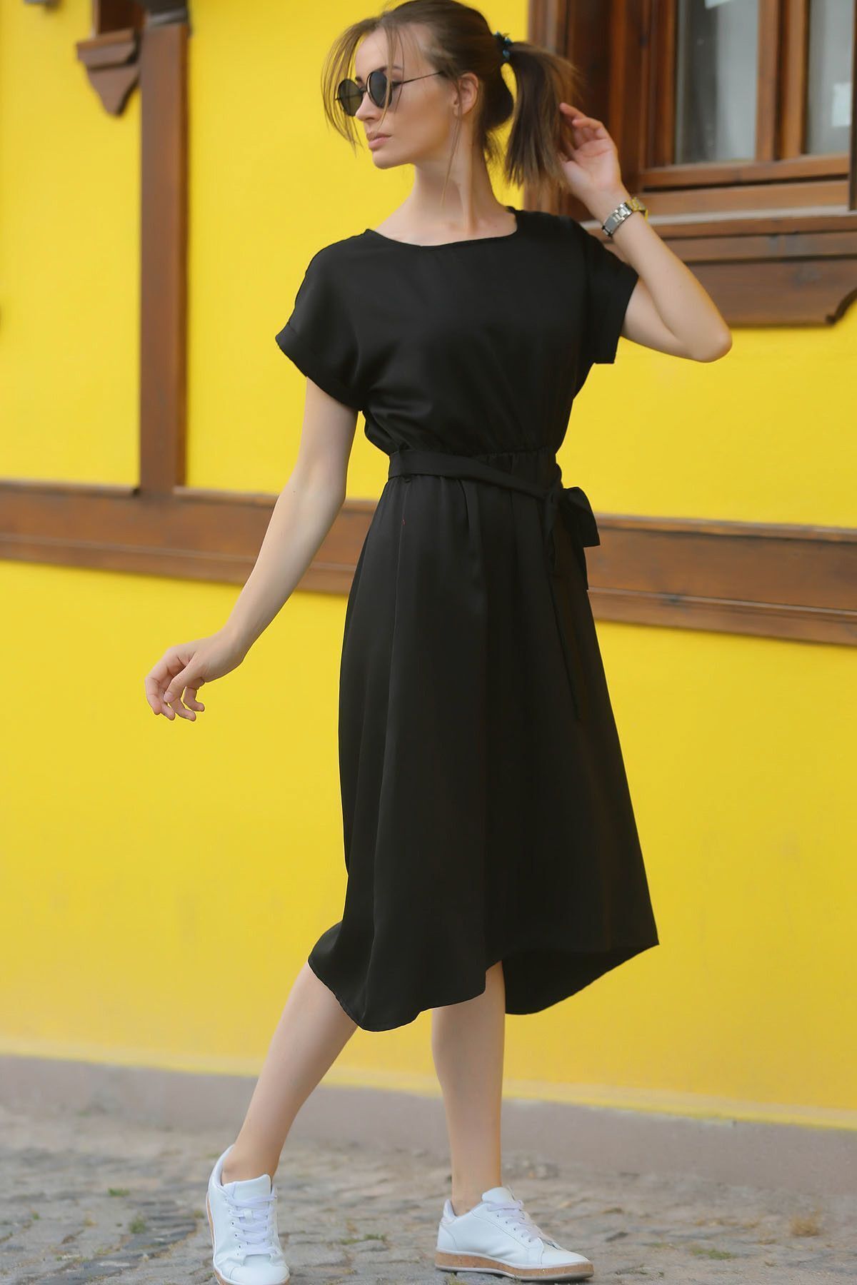 WOMEN'S BLACK WAST-LASTED DRESS ARM-18Y001133