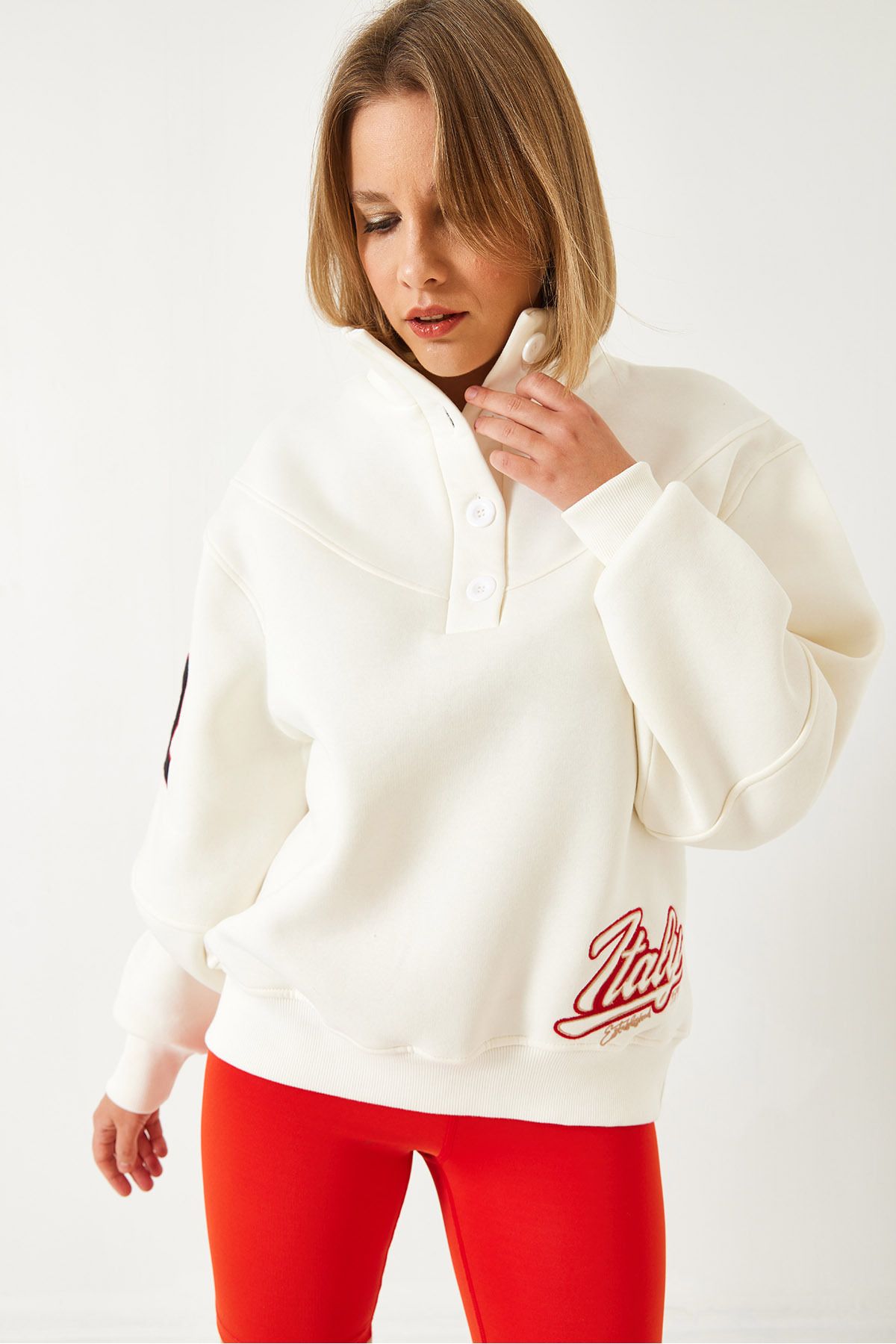 WOMEN'S THREE YARSDON SWEATSHIRT 4982 60261053
