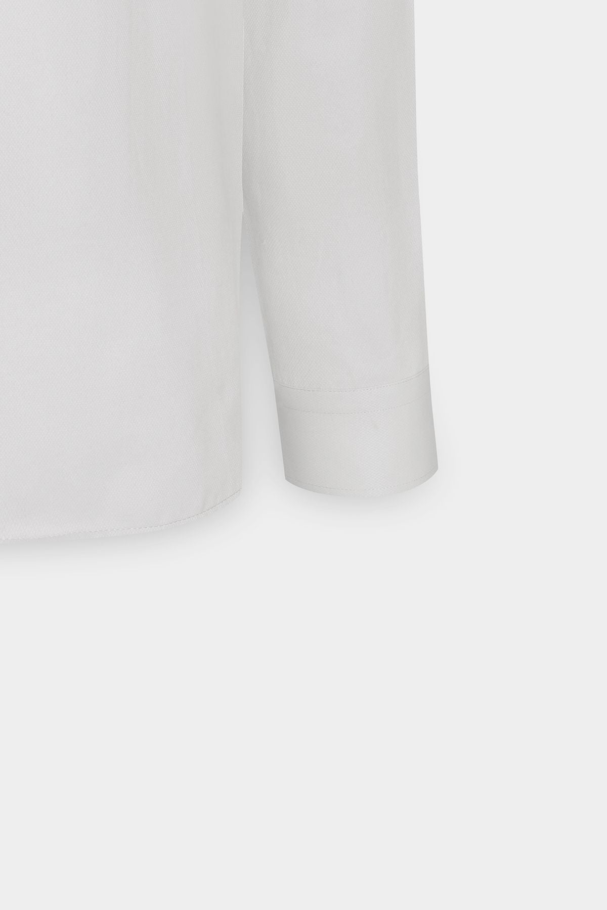 Men's white easy ironable slim fit narrow cutting Italian collar Amesty shirt
