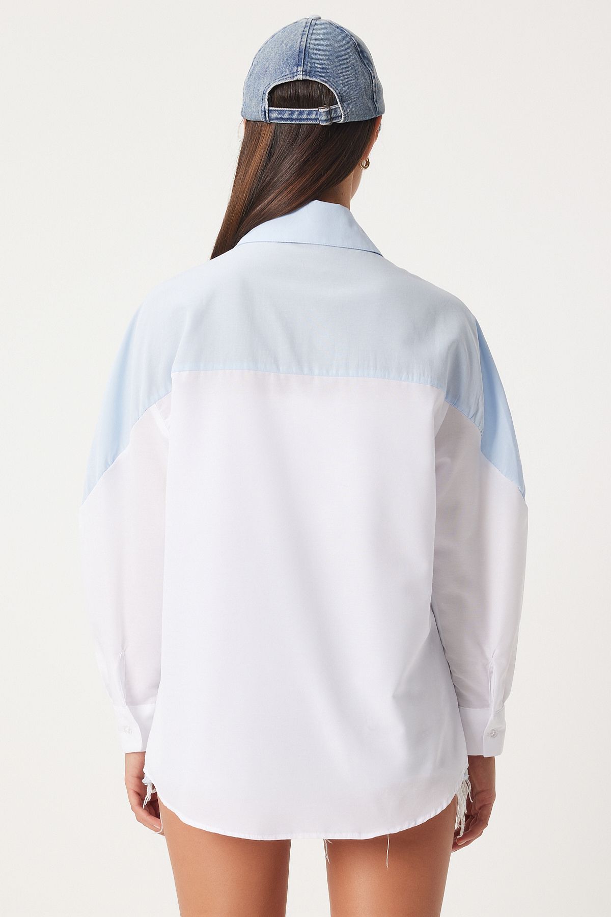 Woman Sky Blue White Block Color Boyfriend Shirt DD01306