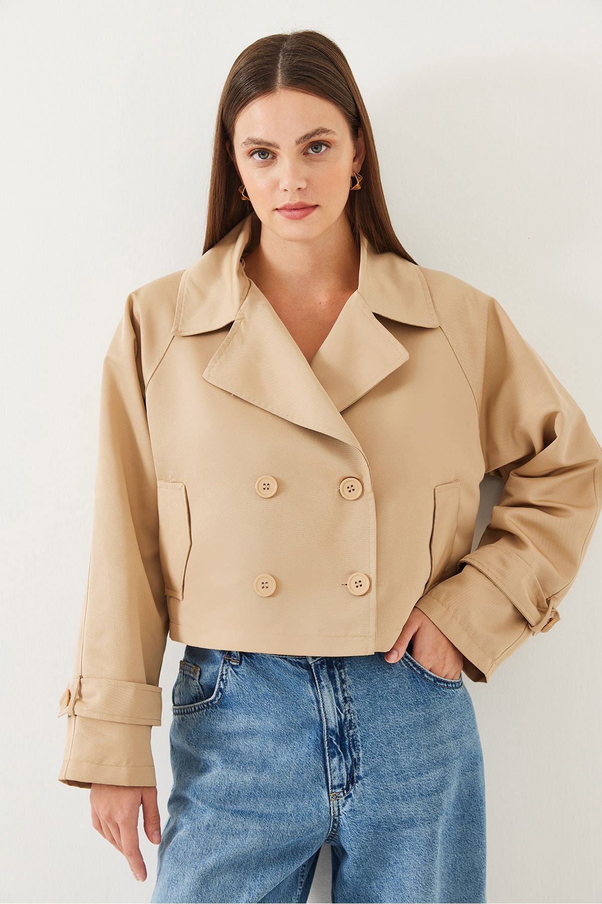 Female menstrual arm detailed short trench coat 2431 60351025