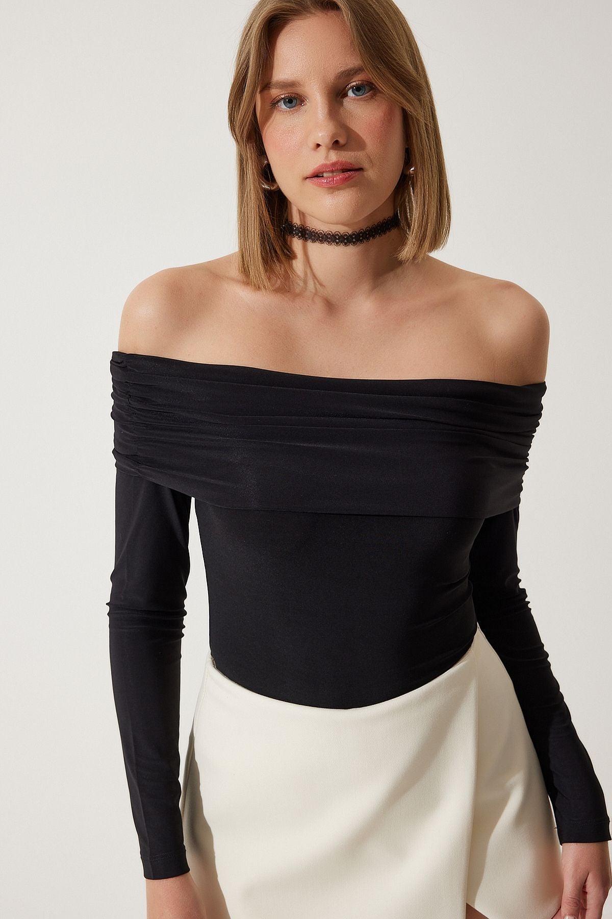 Female black shoulders open shirring detailed blouse FF00161