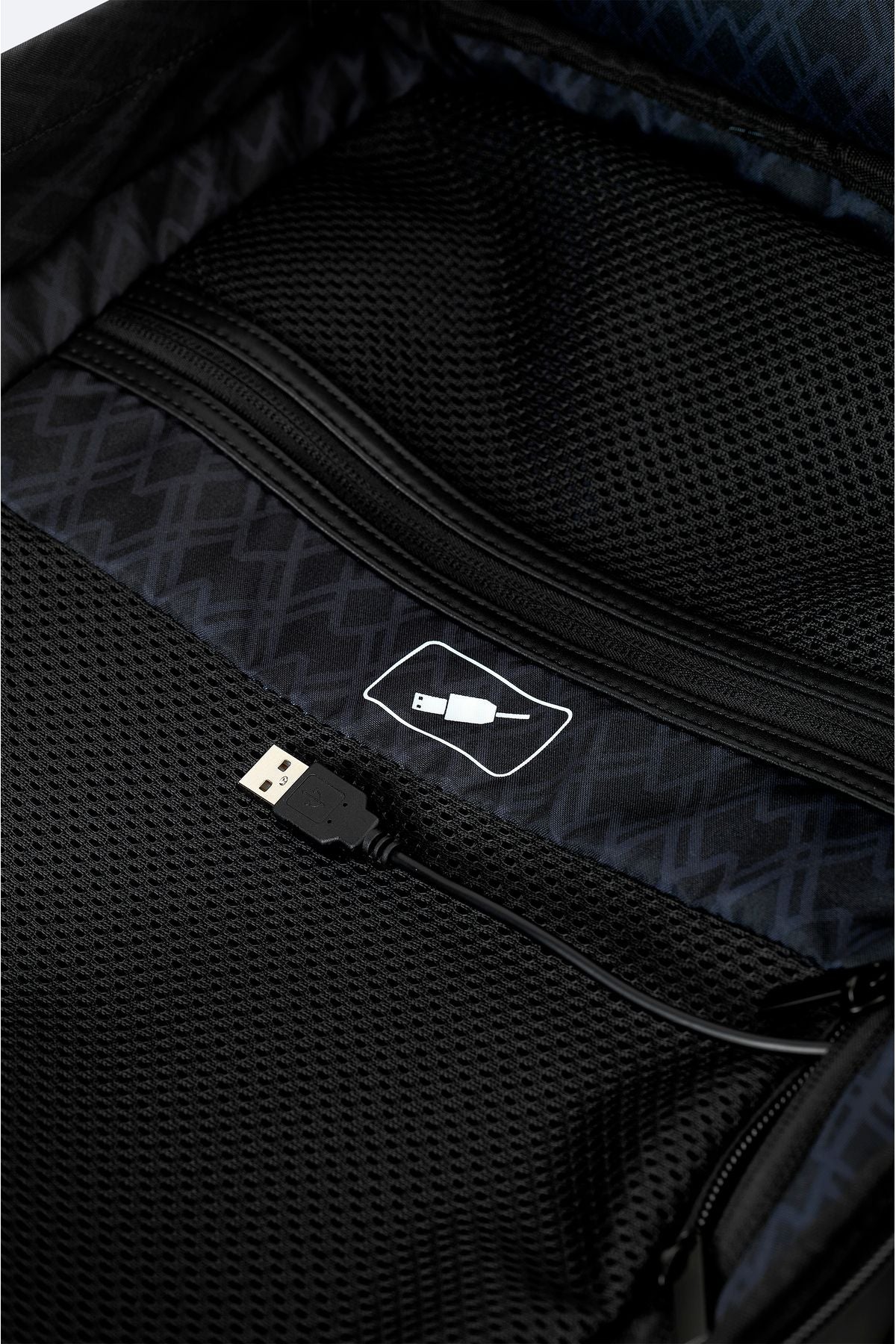 Men's anthracite USB cable input shell backpack A42y9131