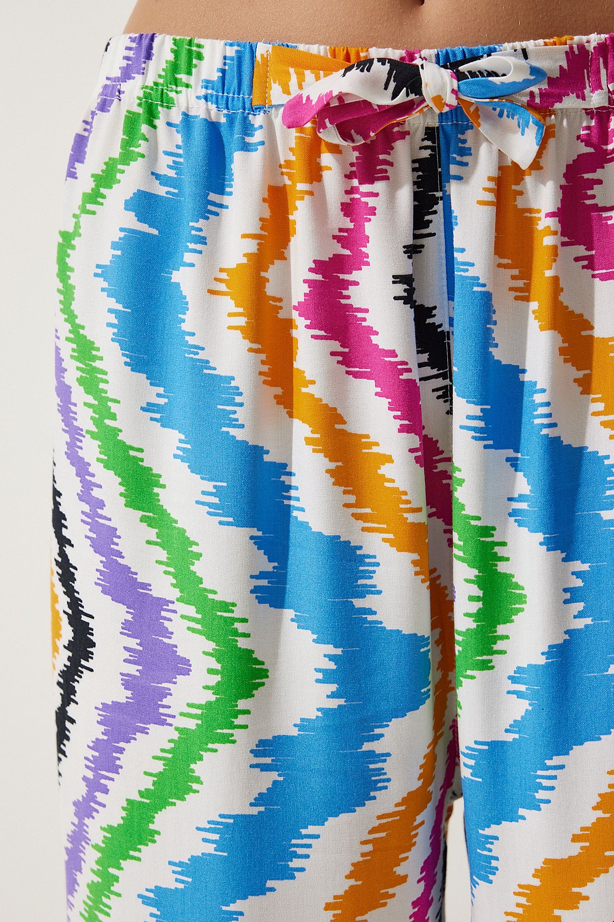 Woman White Blue Patterned Viscose Palazzo Pants EN00606