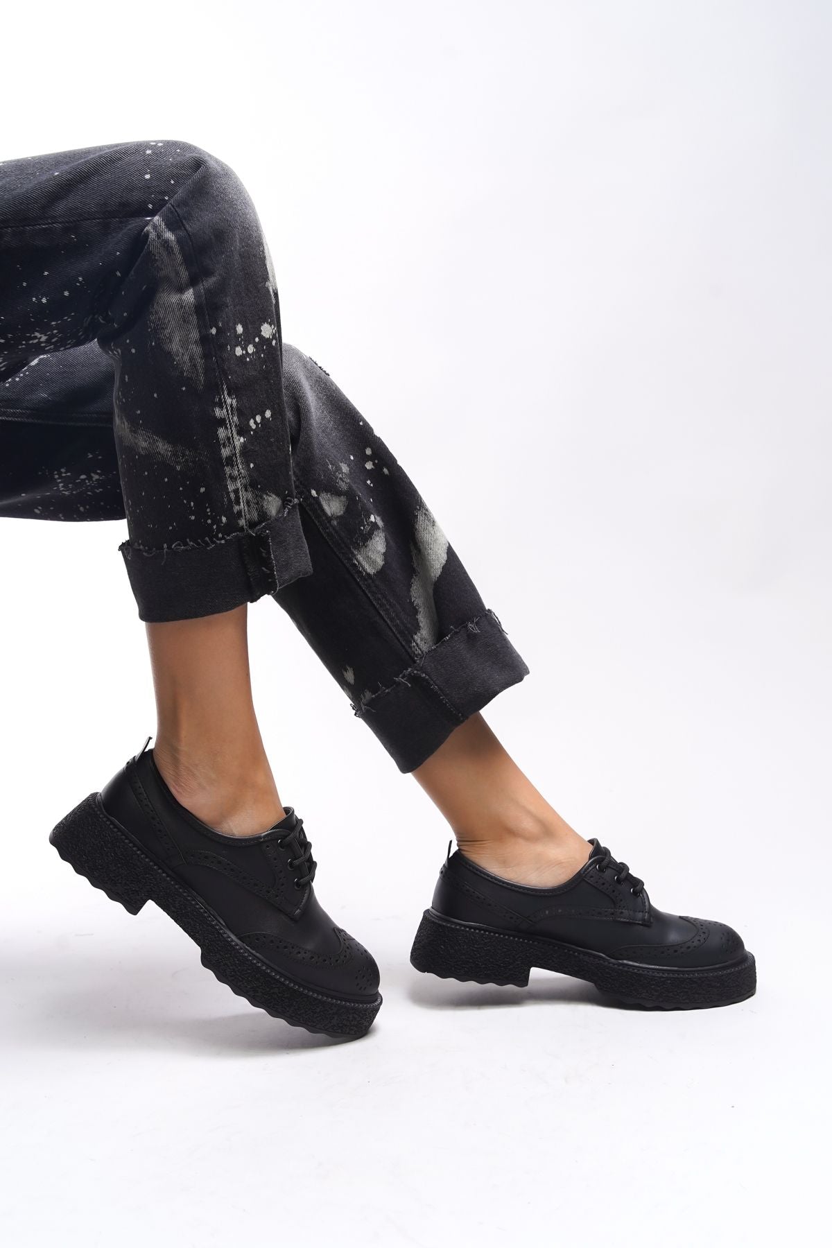 Oknyrth Women Lace Loafer 00121990 Black Skin