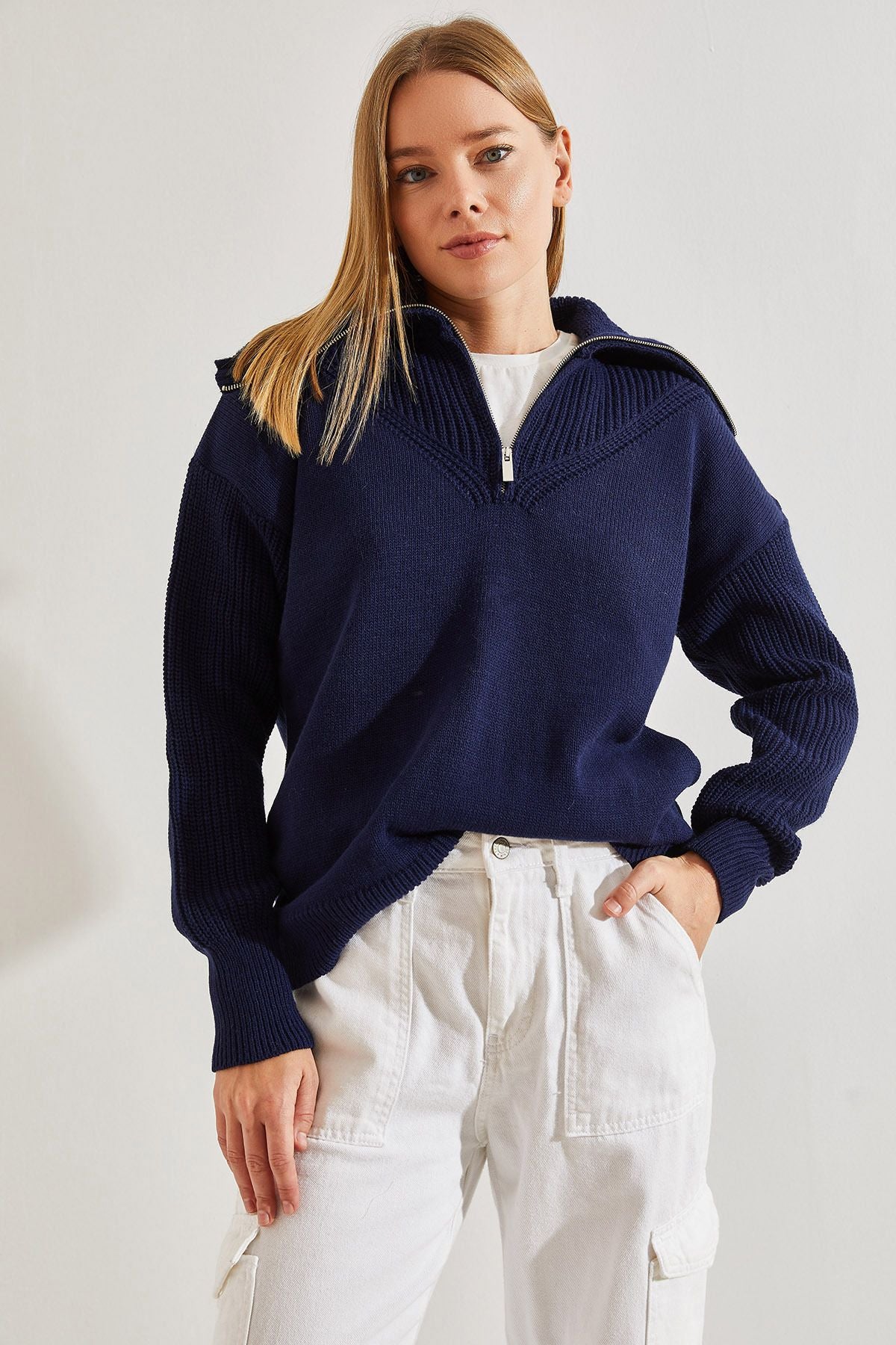 Female Fisherman Yaka Zippered Knitwear Sweater