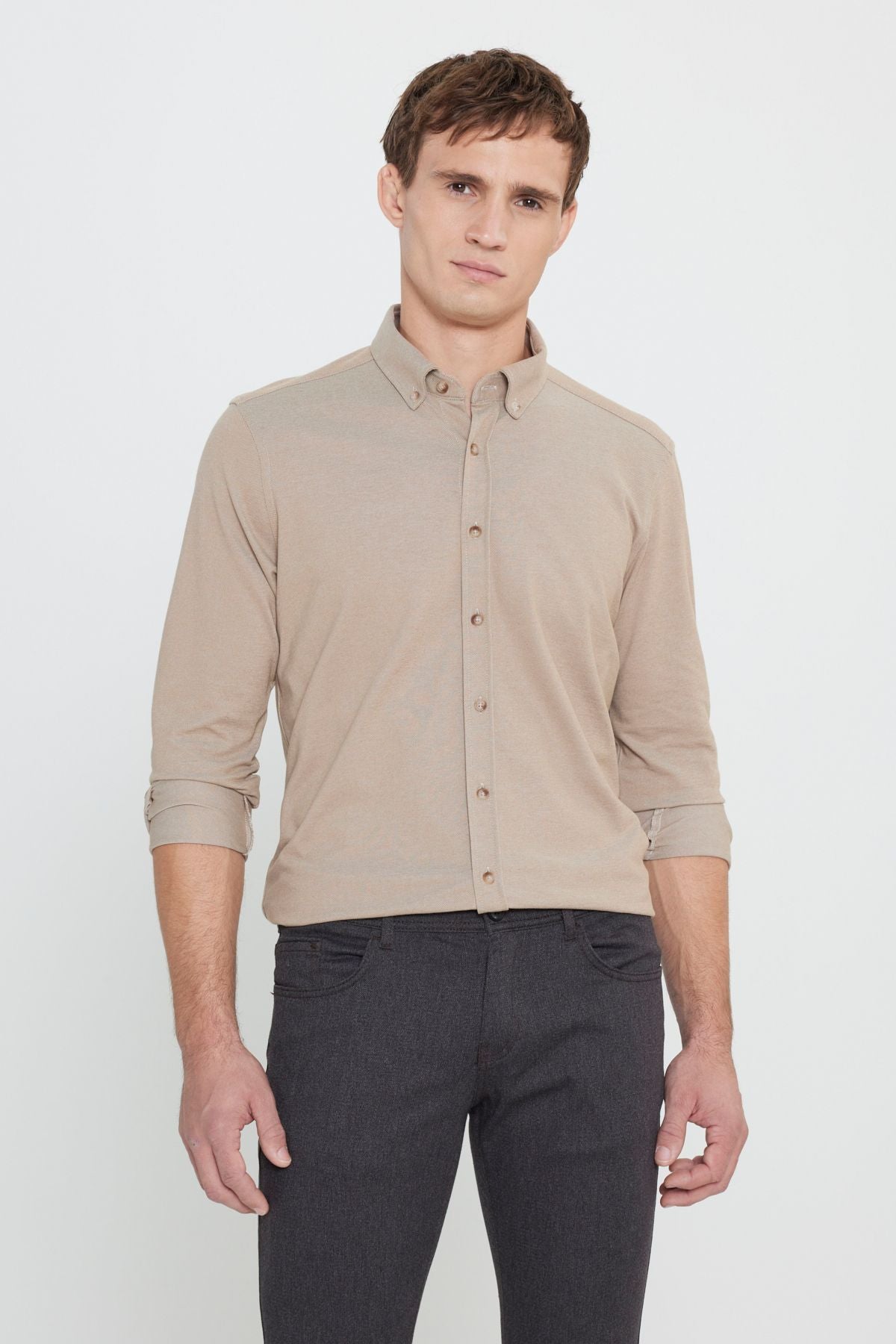 Cotton slim fit narrow cut buttoned shirt