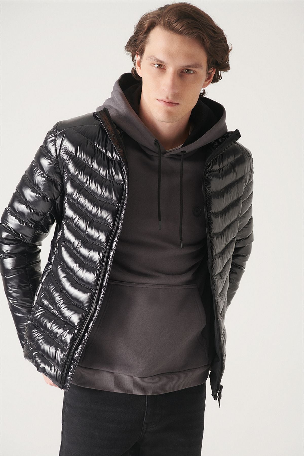 Men's black goose feather water -driven windproof bright swelling coat E006015