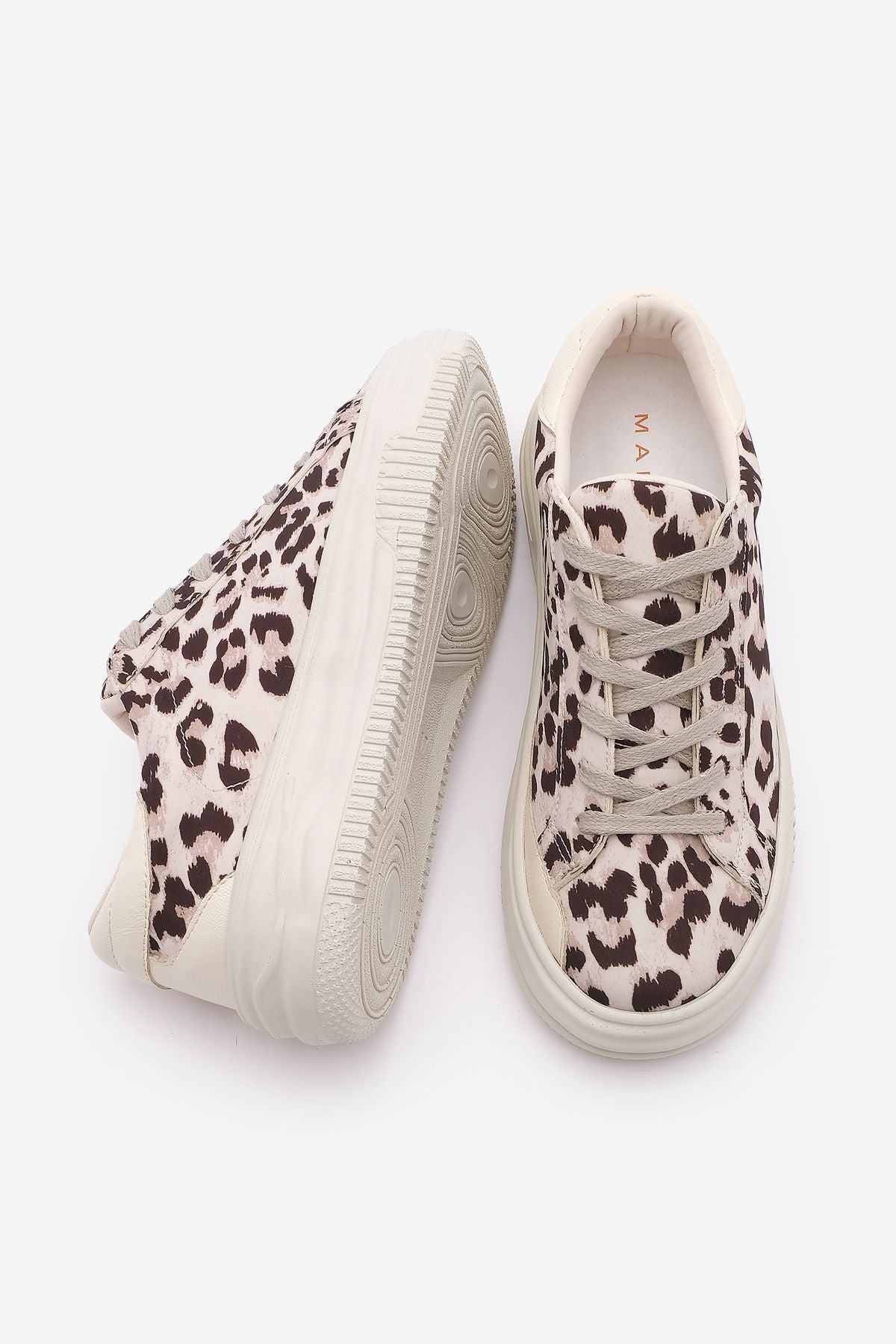 Women Sneaker thick sole laged laced sneakers Tales ecru leopard