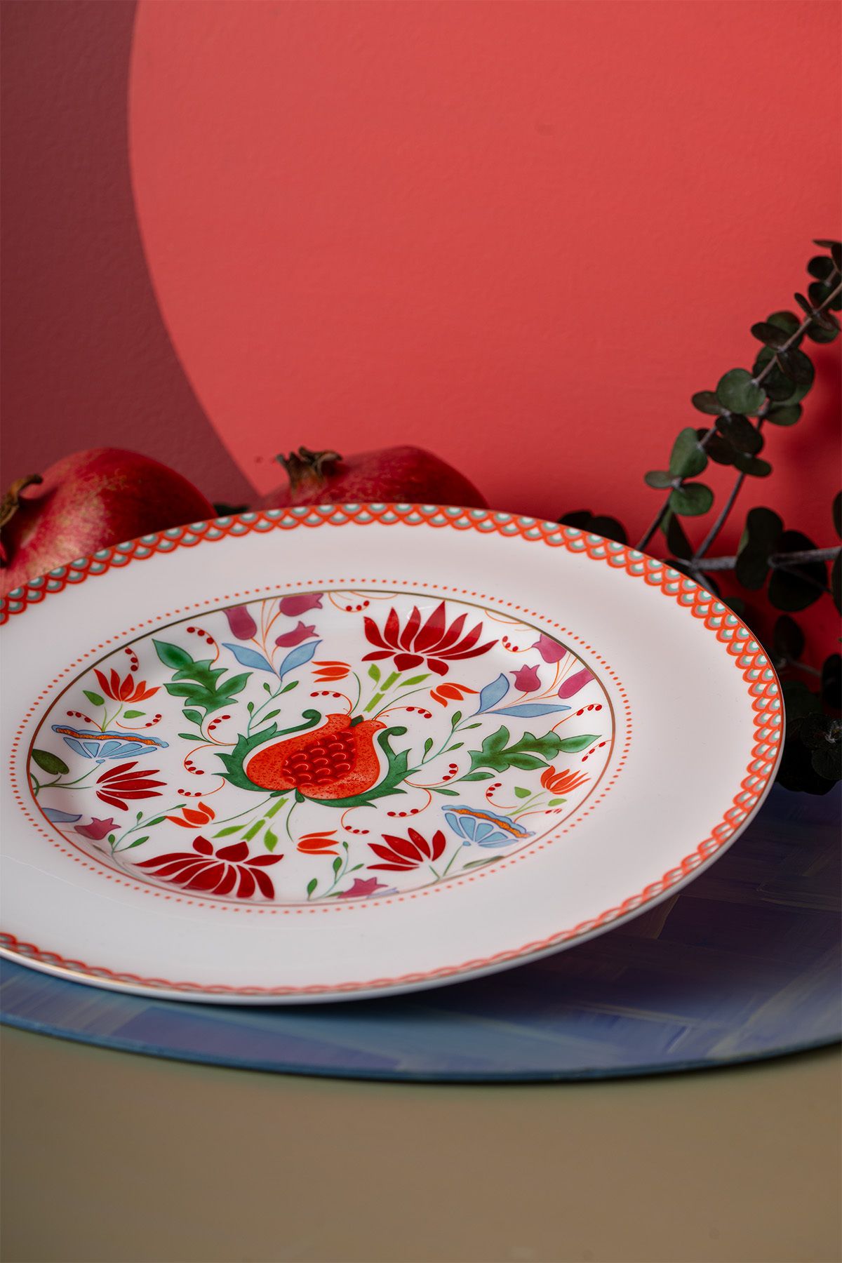 Istanbul Porcelain Pomegranate Fine Bone Service Plate Red 27 Cm