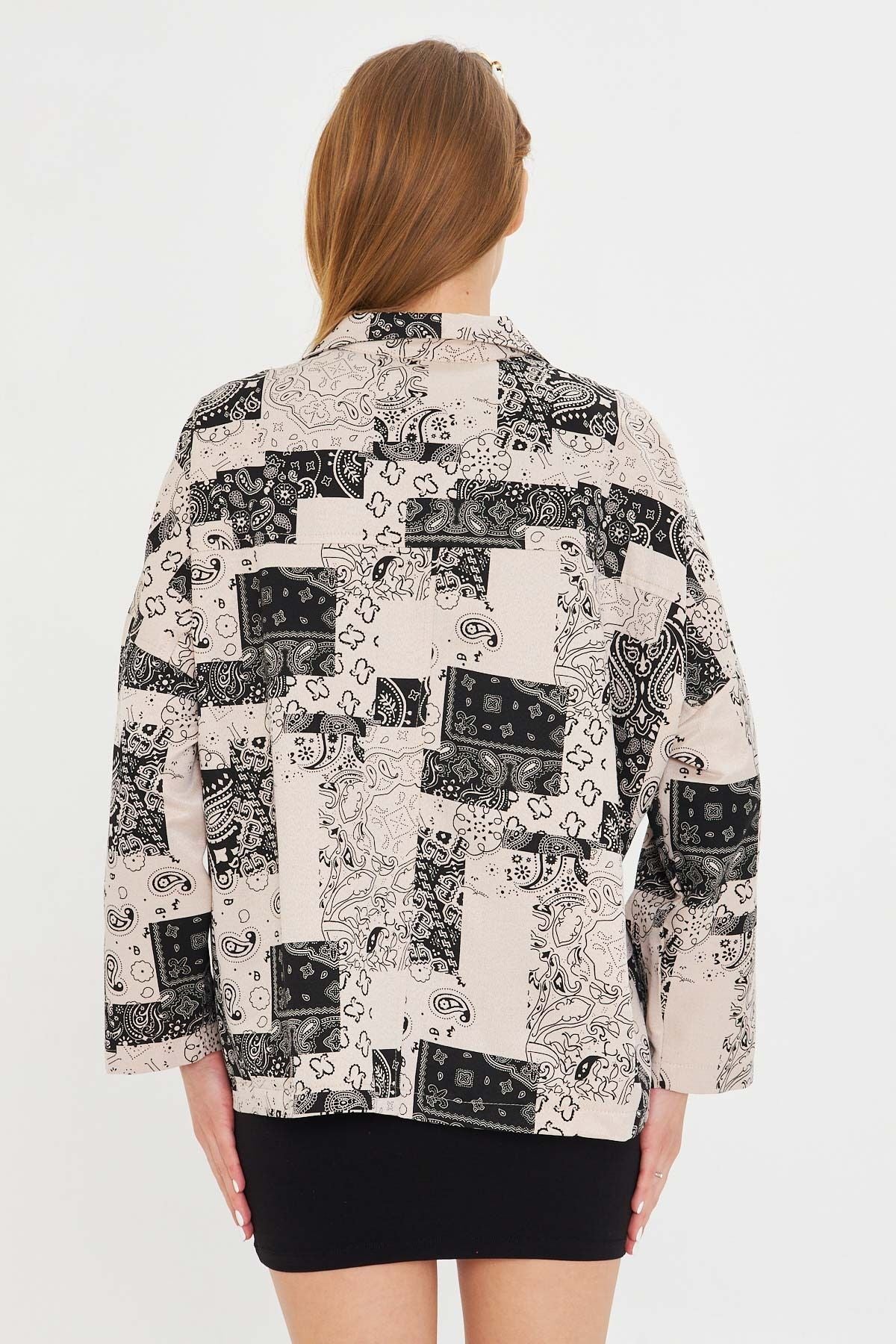Female beige patterned pocket detailed shirt jacket ARM-25K001071