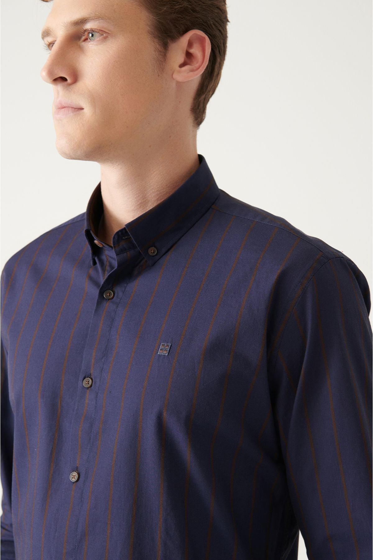 Men's Navy Blue Poplin 100 %Cotton Striped Shirt A31y2002