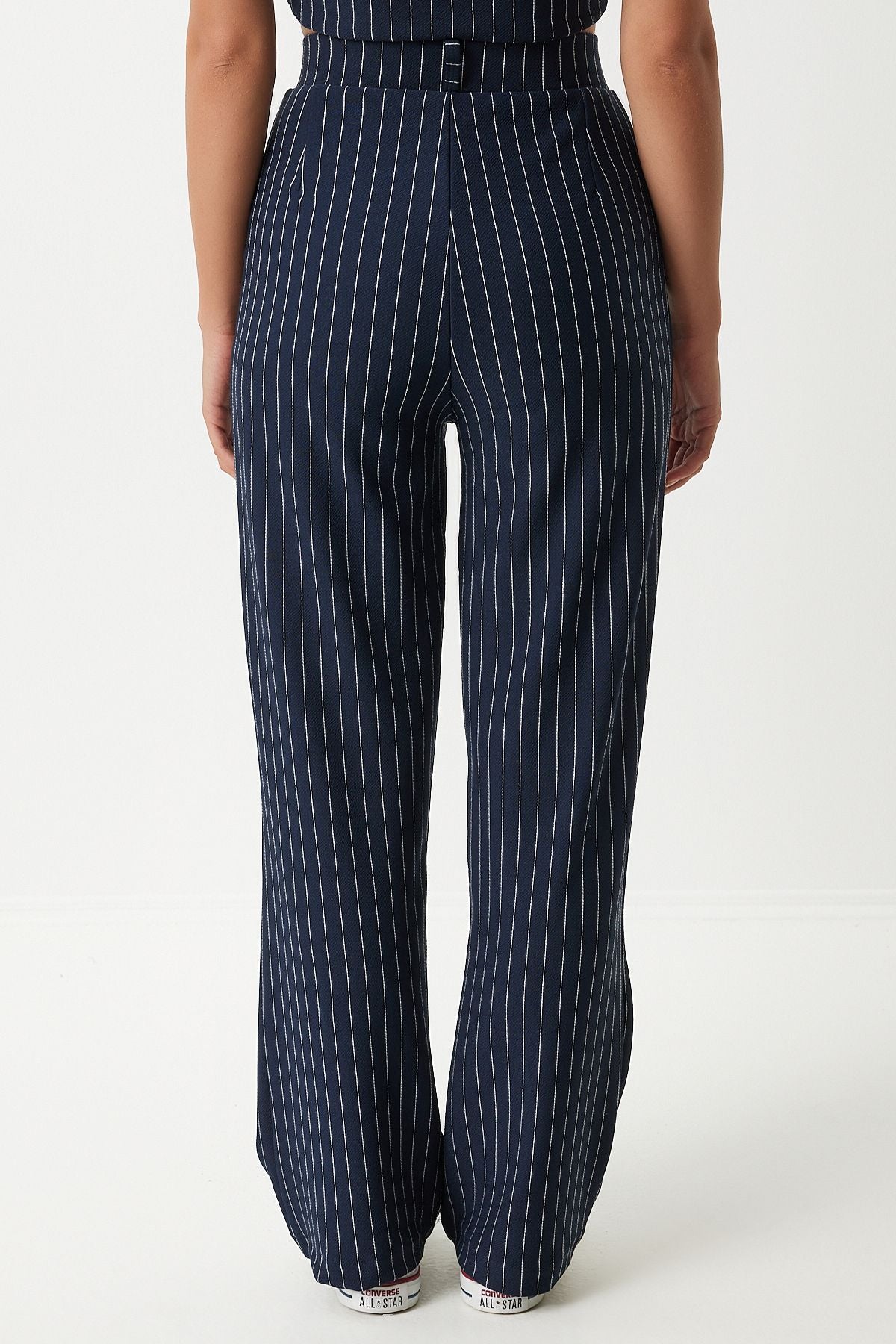 Woman Navy blue fine striped knitted vest pants set Mc00287