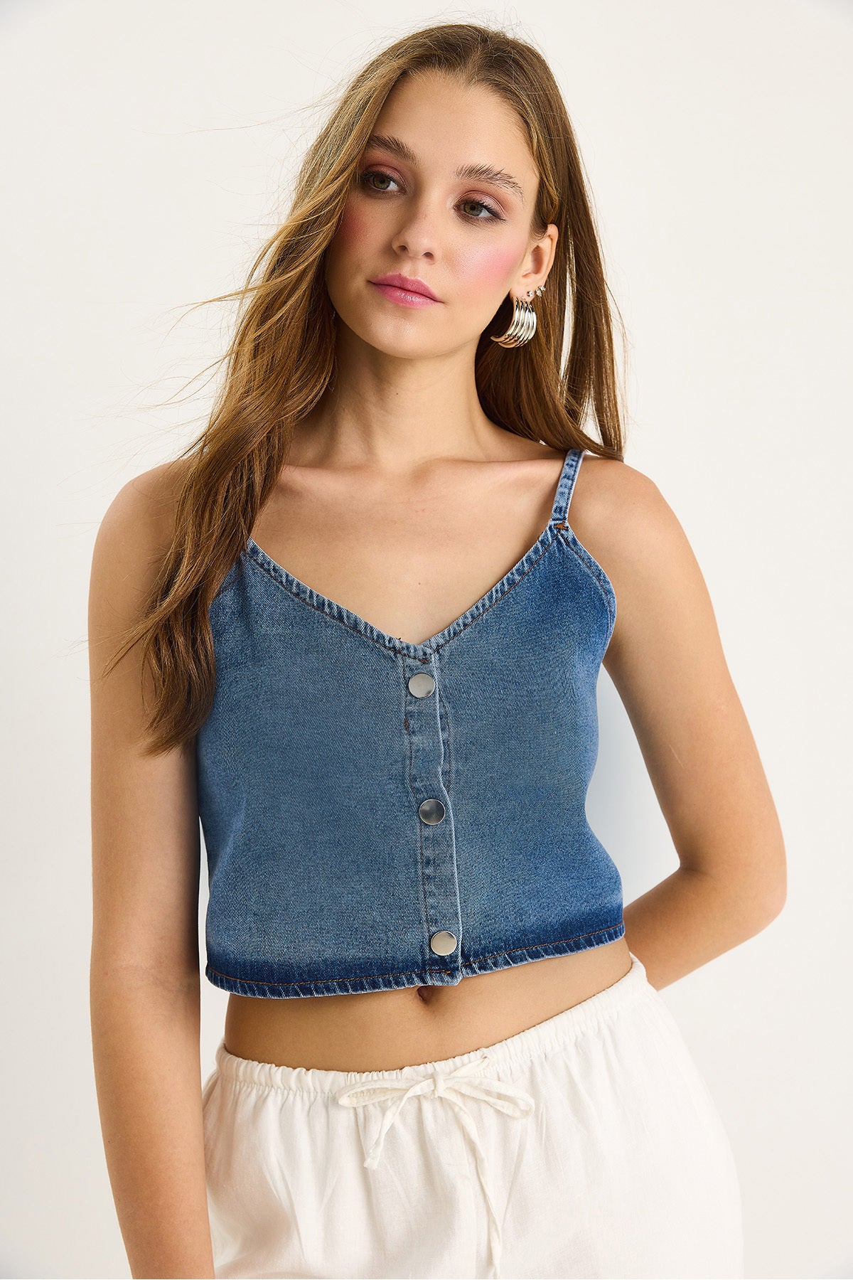 Women's Thin Strap V-Neck Crop Denim Blouse 6079 60281078