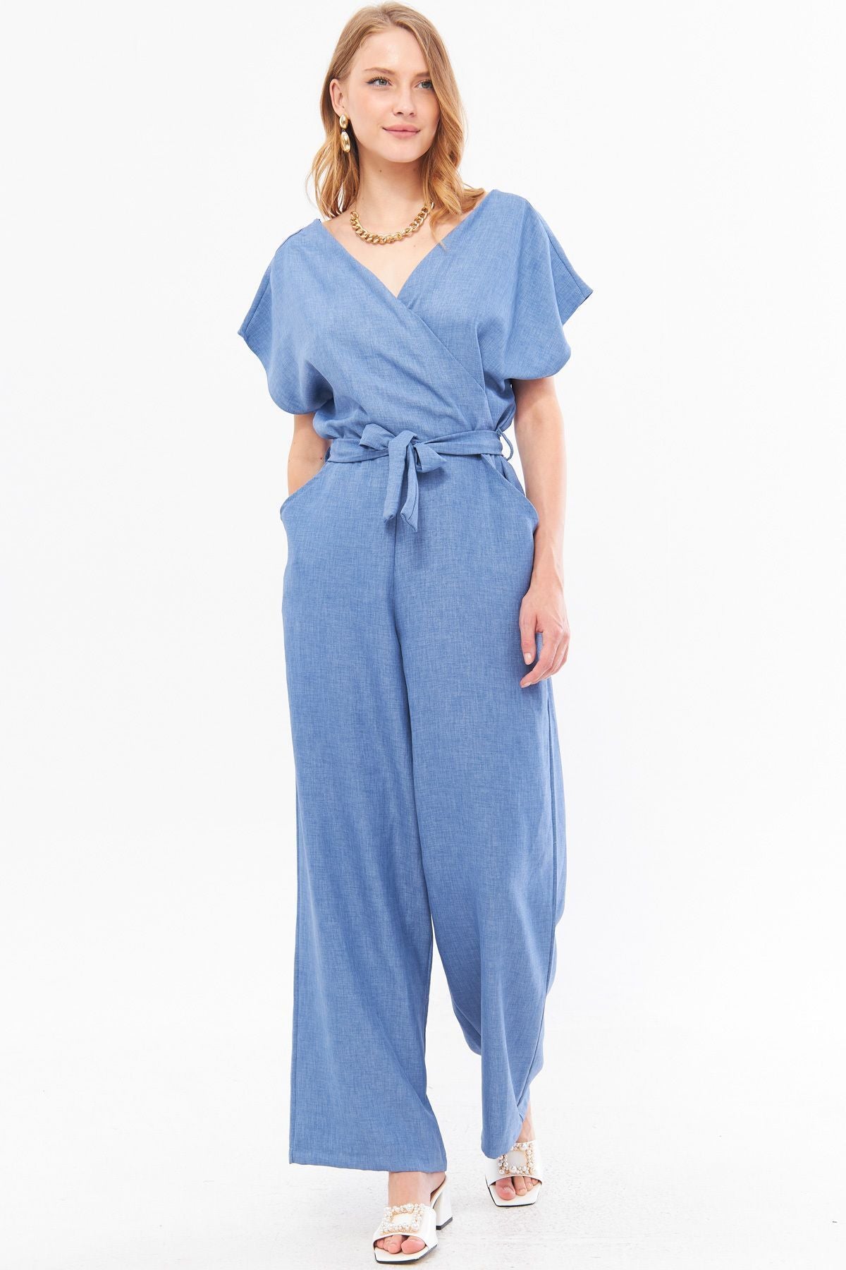 Female indigo cruve collar back V Detailed pocket with belt abundant trotting Arm-24y001073