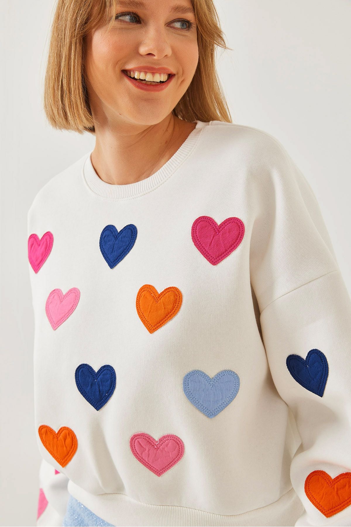 Women's Heart Embroidery Three Yarn Sweatshirt 6458 60251955