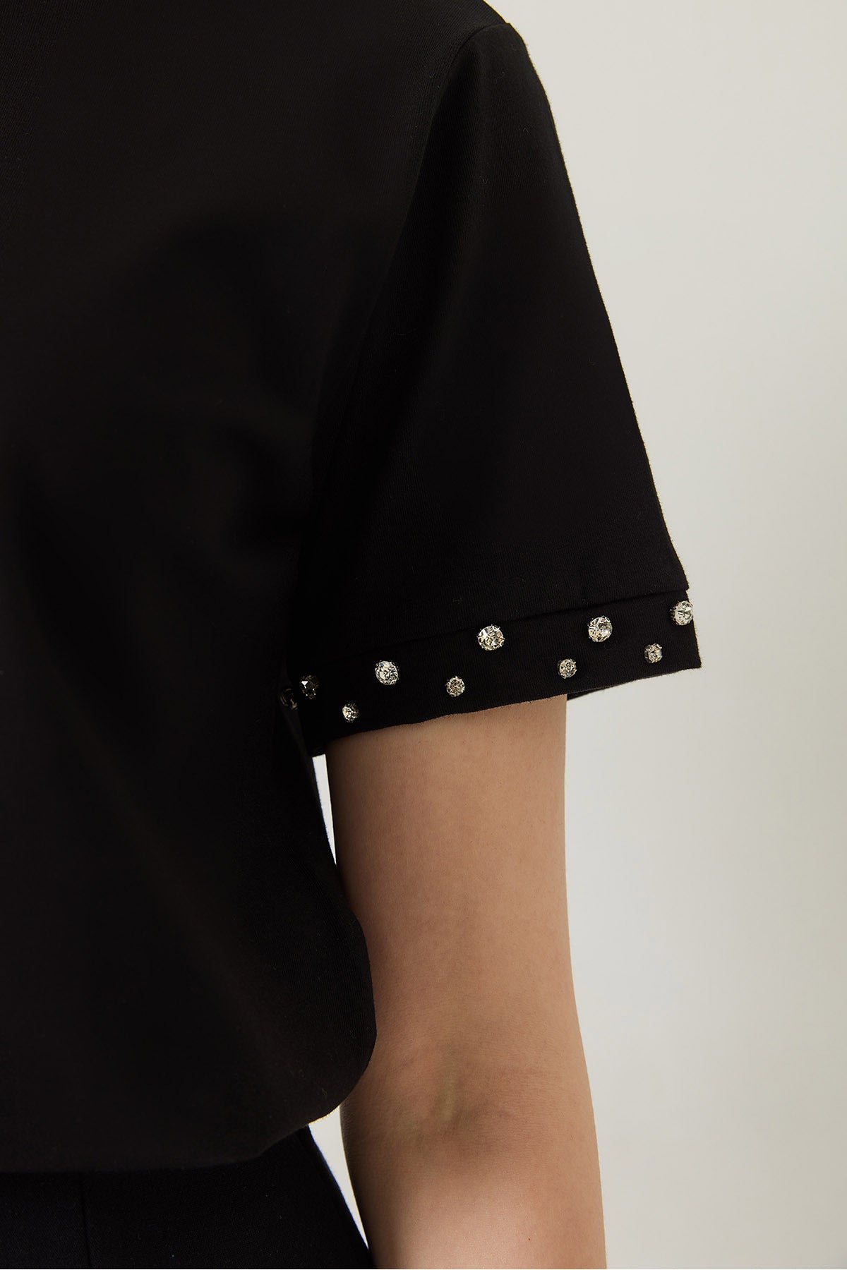 Women's T-shirt with Stone Embroidered Sleeves 60602002