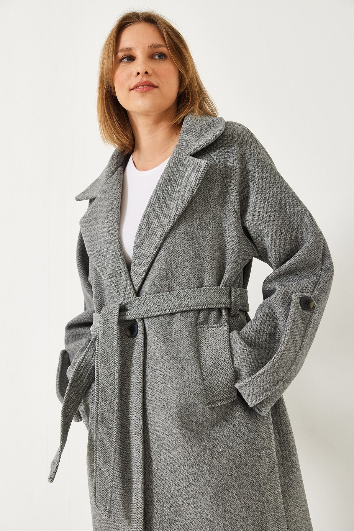 Female Arm Detailed Beded Stamp Coat 60261243