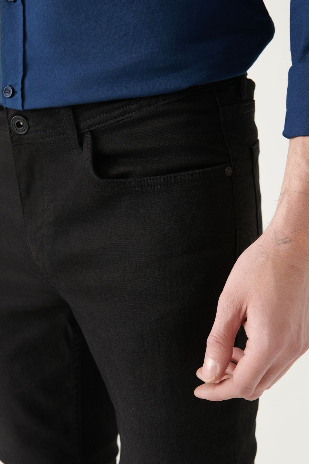 Men's Black Obedness Washing Flexible Jean Pants B003502