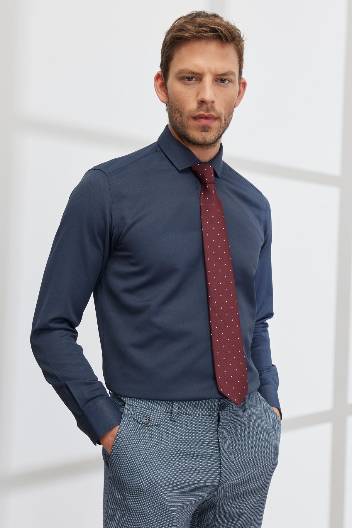 Men's navy blue slim fit narrow cut italy