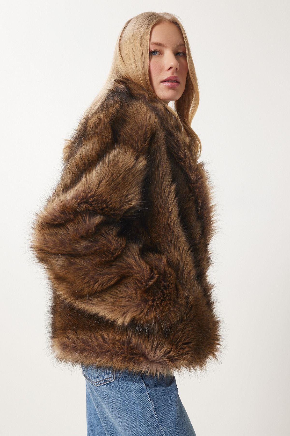 Female Mink Shawl Yaka Artificial Fur Jacket FN03394