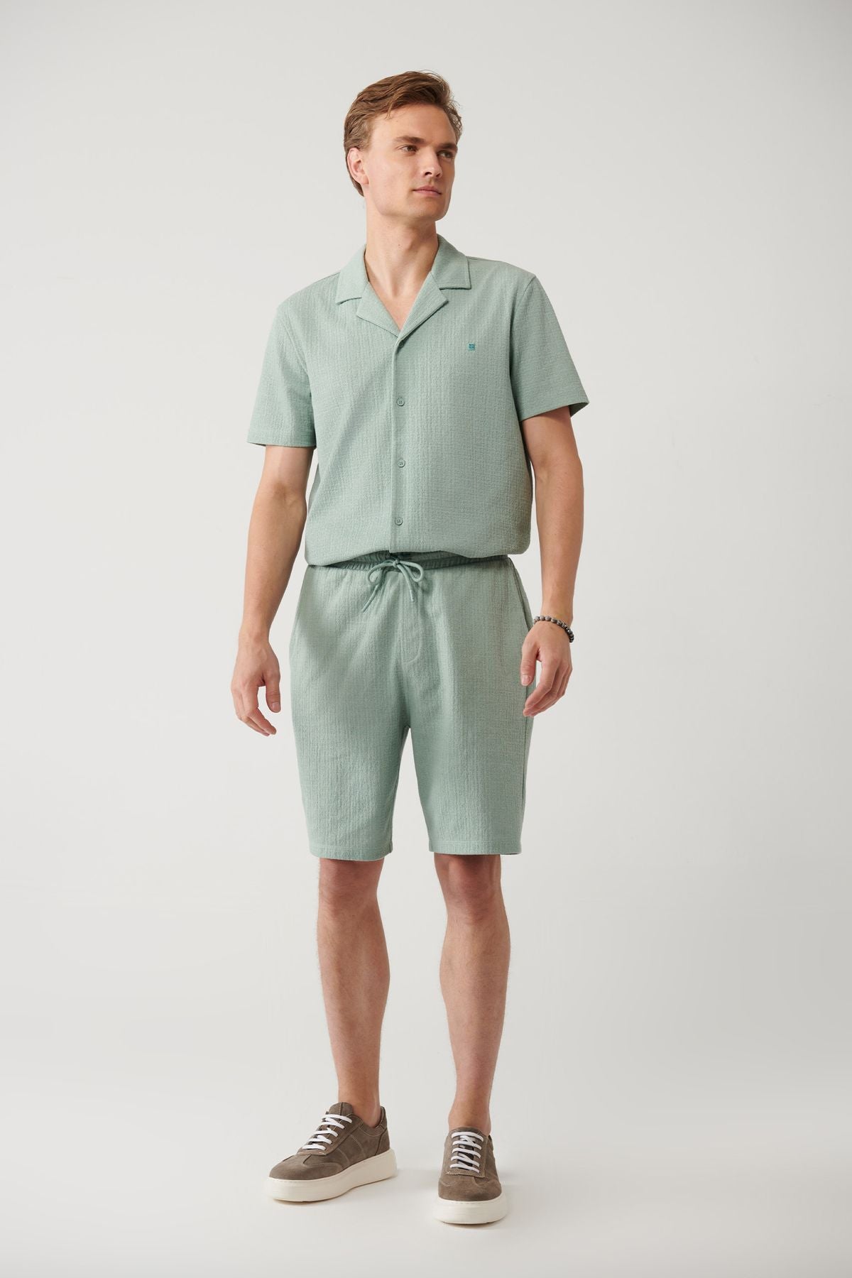 Men's Nile Green Side Pocket Jacquard Short A41y3607