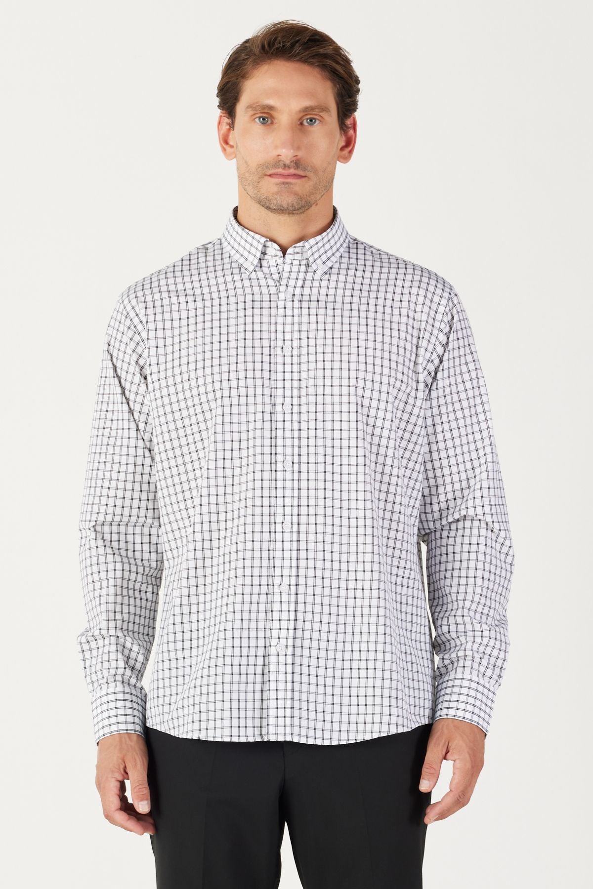 Men's White-Black Comfort Fit Casual Cutting Buttoned Neck Cotton Cotton Shirt