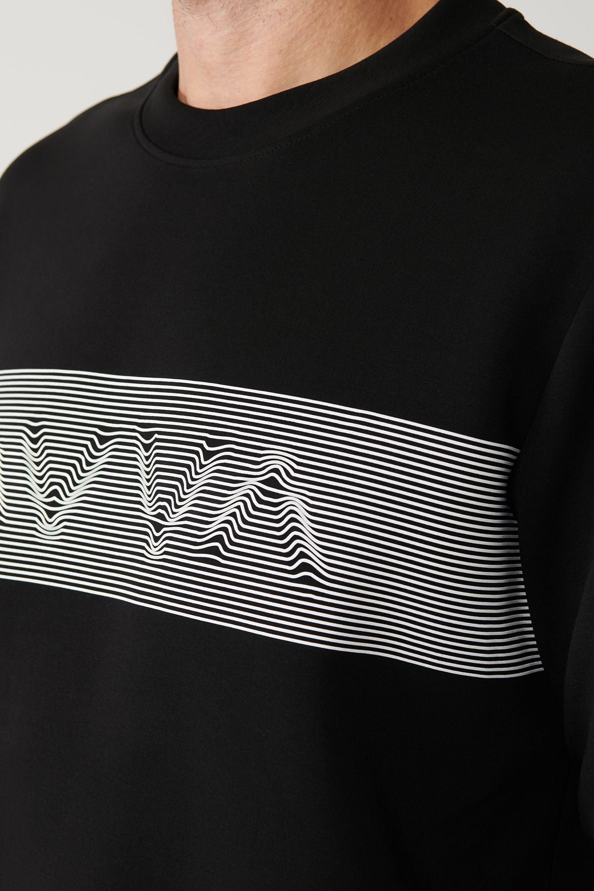 Men's black bike collar interlok fabric printed sweatshirt a32y1311