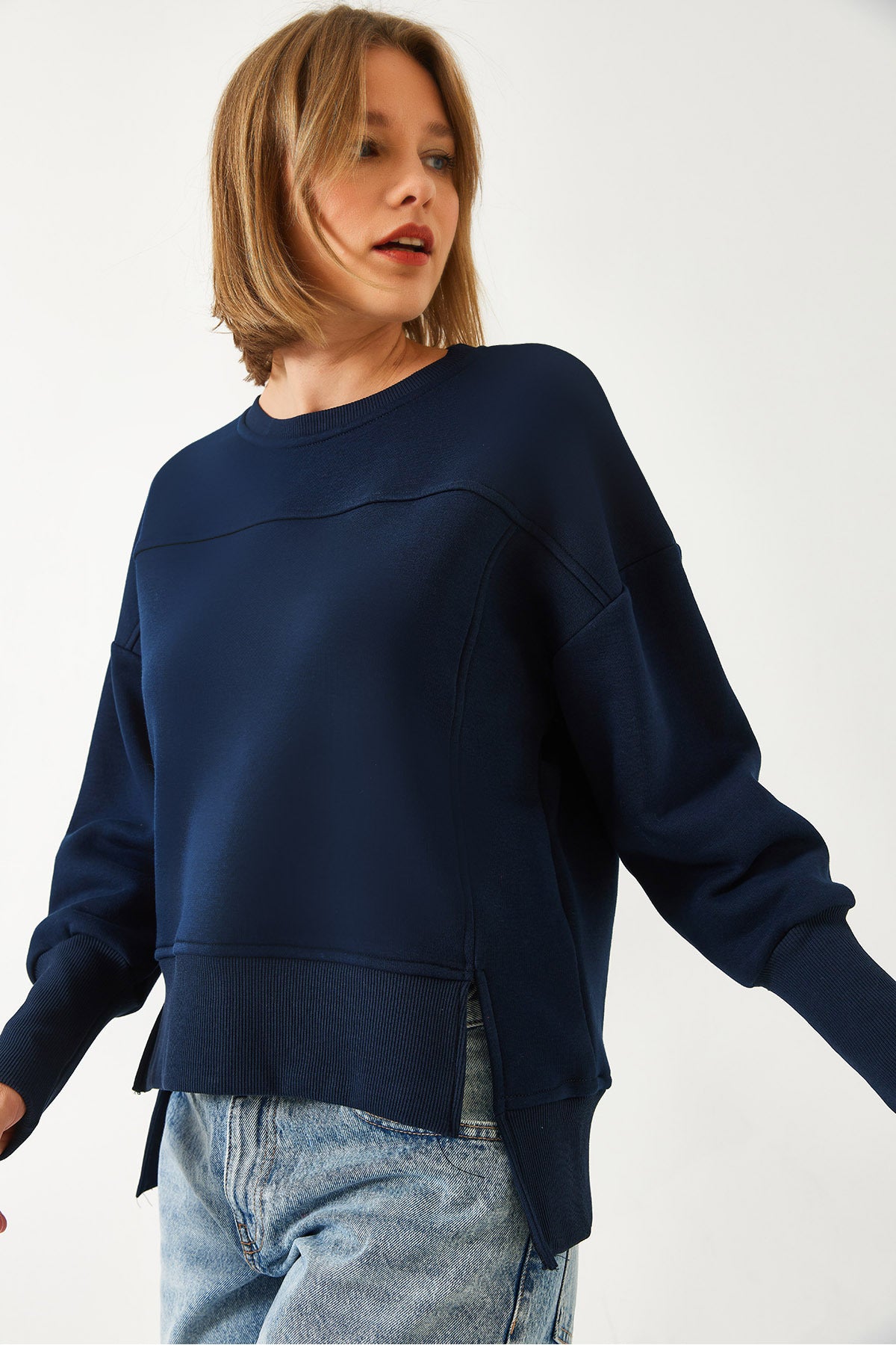 Women's Three Thread Raised Oversize Sweatshirt 60031024