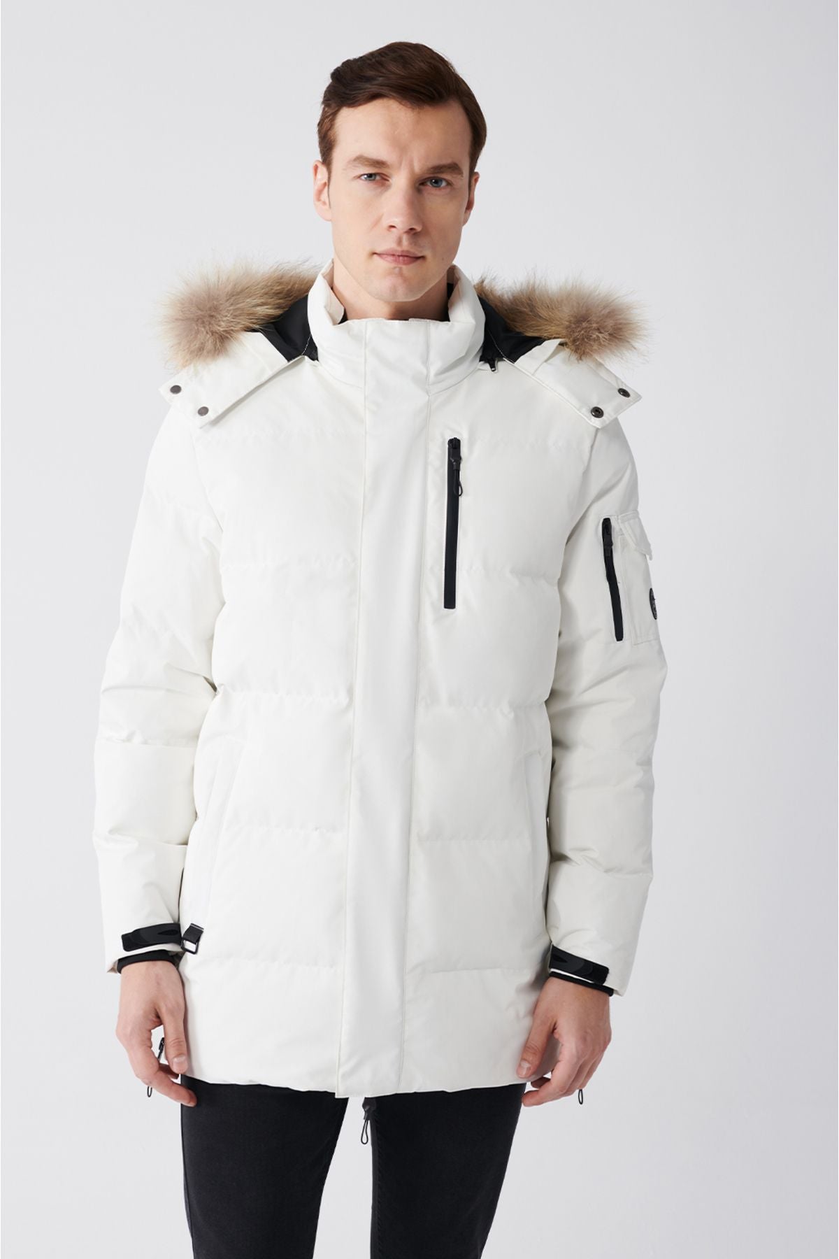 Men's white fur hooded thermal water repulsion goose feather swelling coat A22y6099