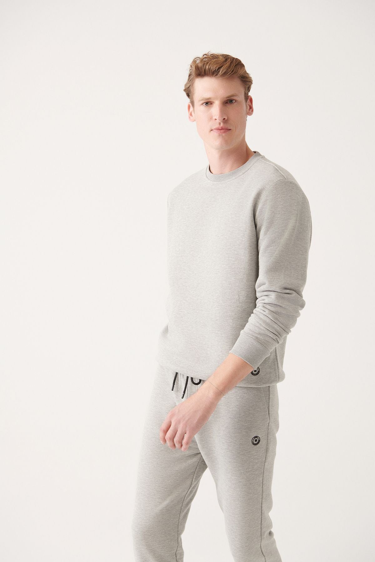 Men's Gray Bicycle Collar 3 IP Cotton Sweatshirt E001017