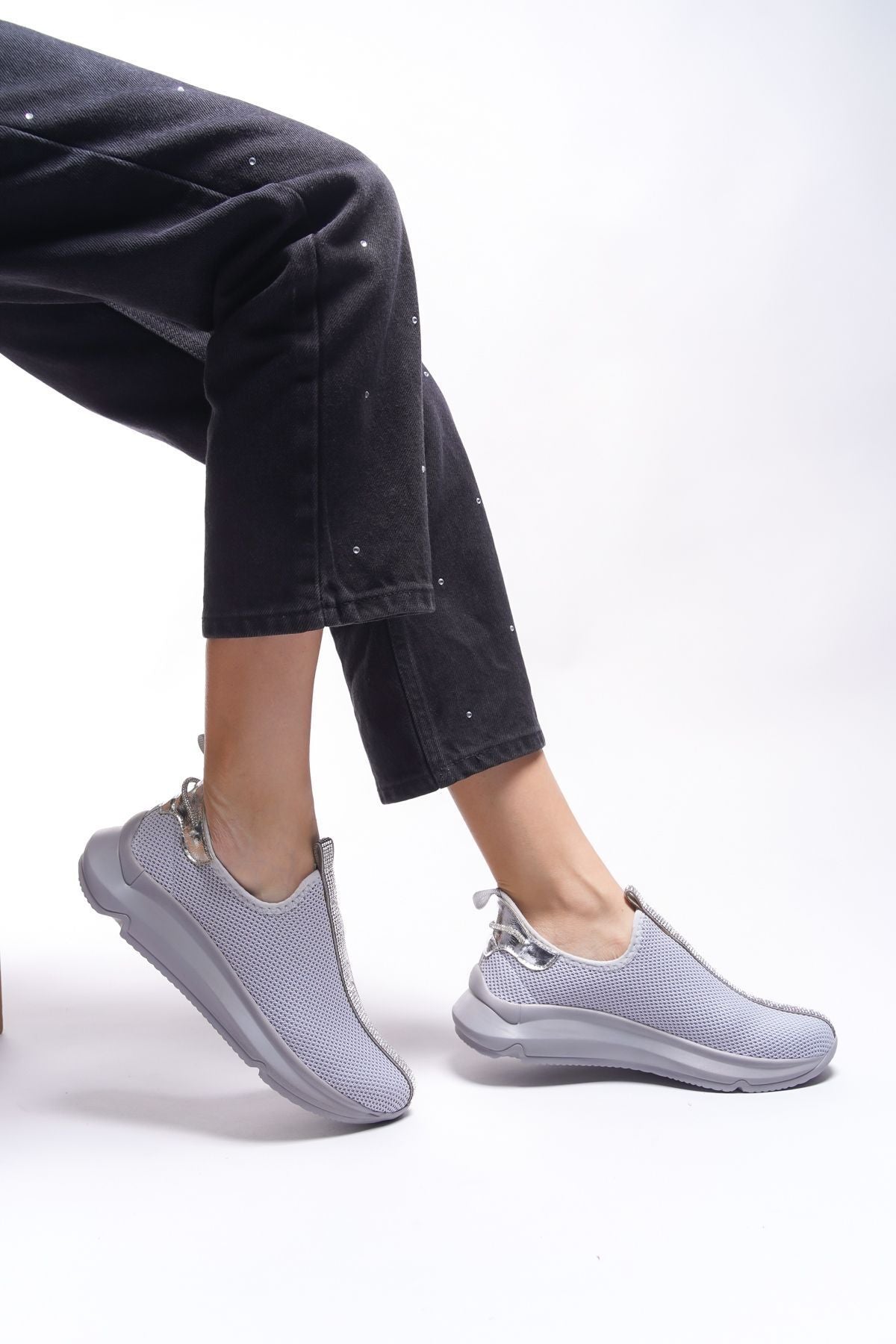 Ezznitas Woman Sneaker 0012441 Gray