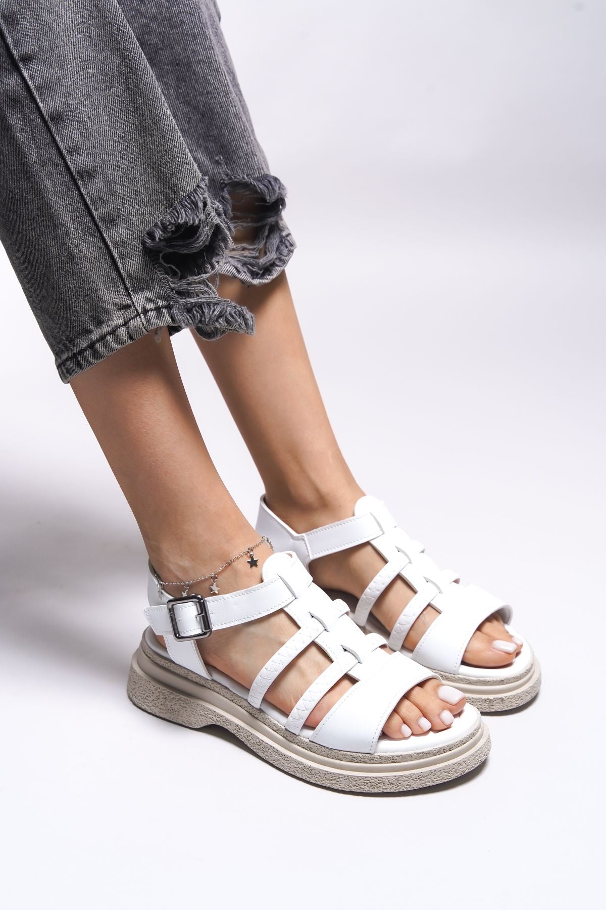 Kunzirn Woman Sandals 0012203 White Skin