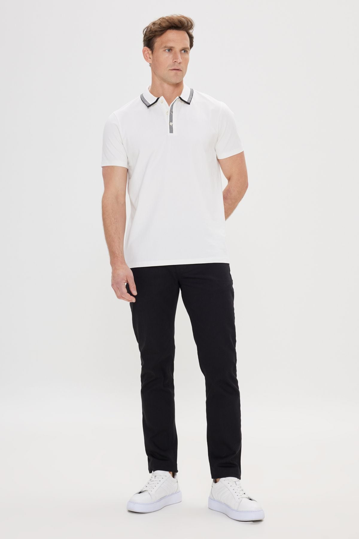 Men's white slim fit narrow -cut cotton flexible polo collar t -shirt