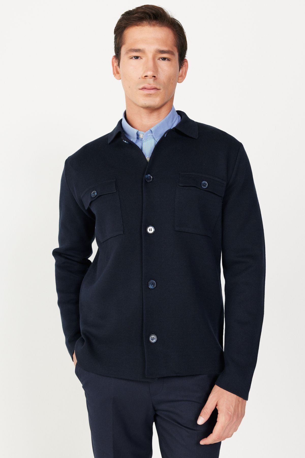 Men's Navy Blue Standard Fit Normal Cutting Buttoned Cotton Knitwear Jacket