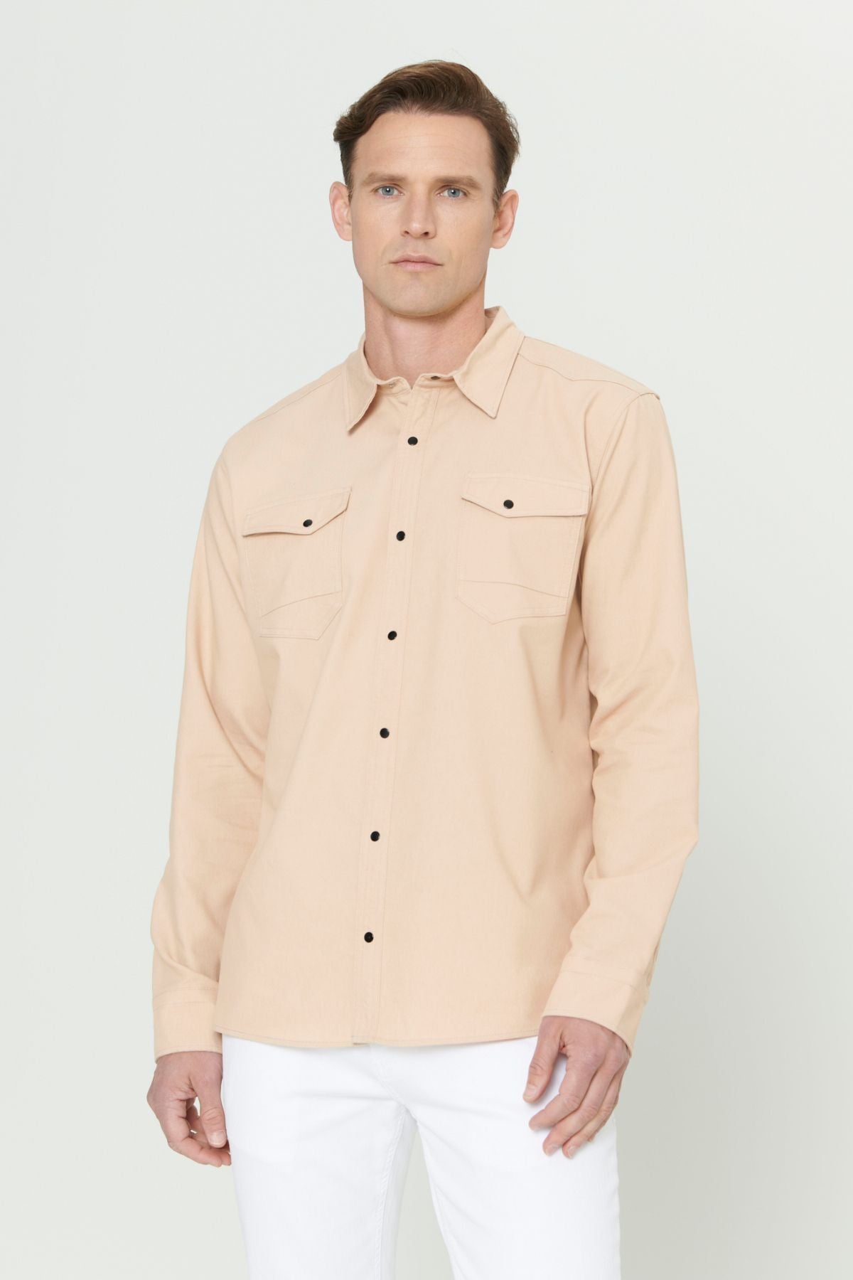 Men's beige slim fit narrow cut classic collar cotton shirt