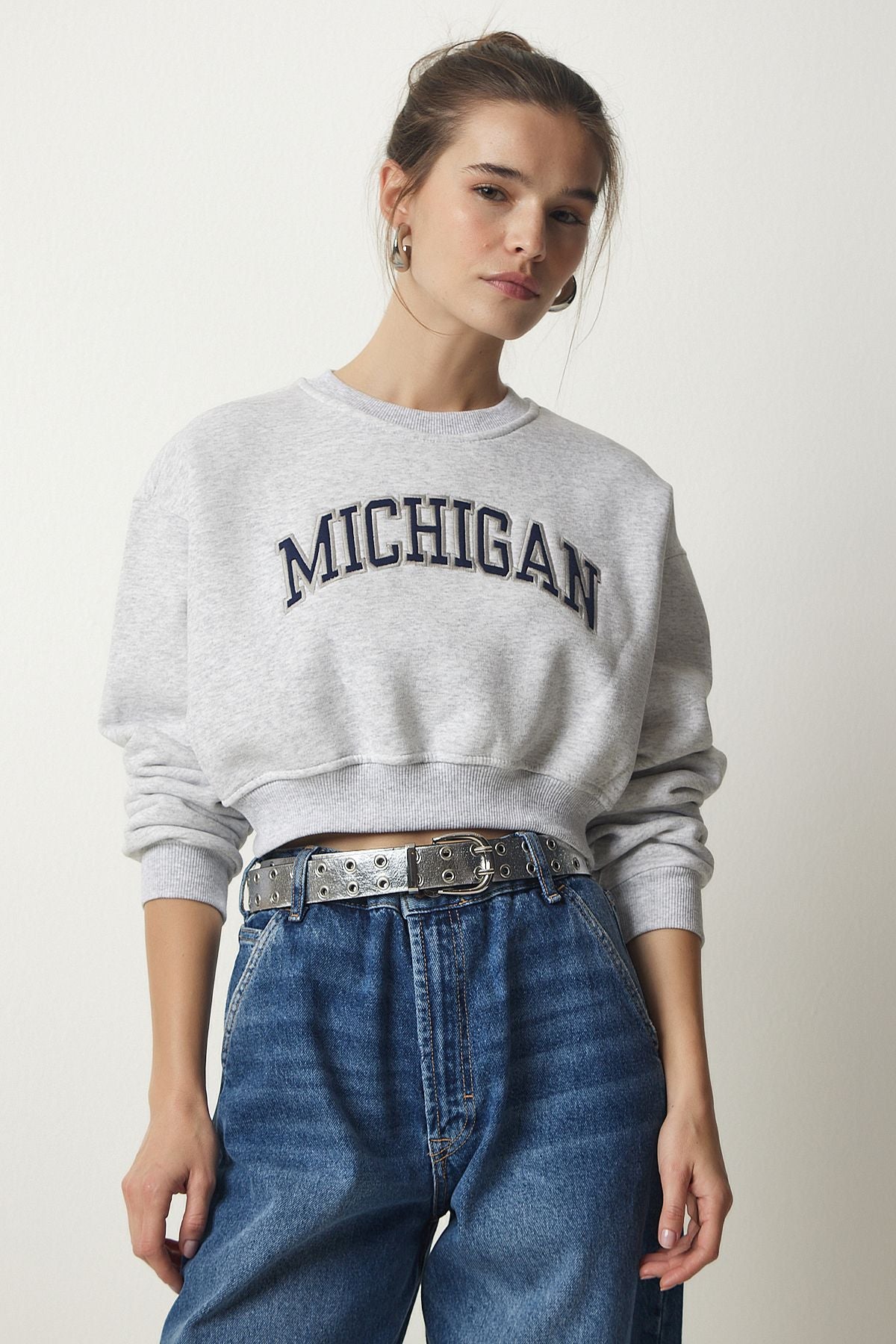 Female gray printed crop knitted swine sweatshirt HF00443