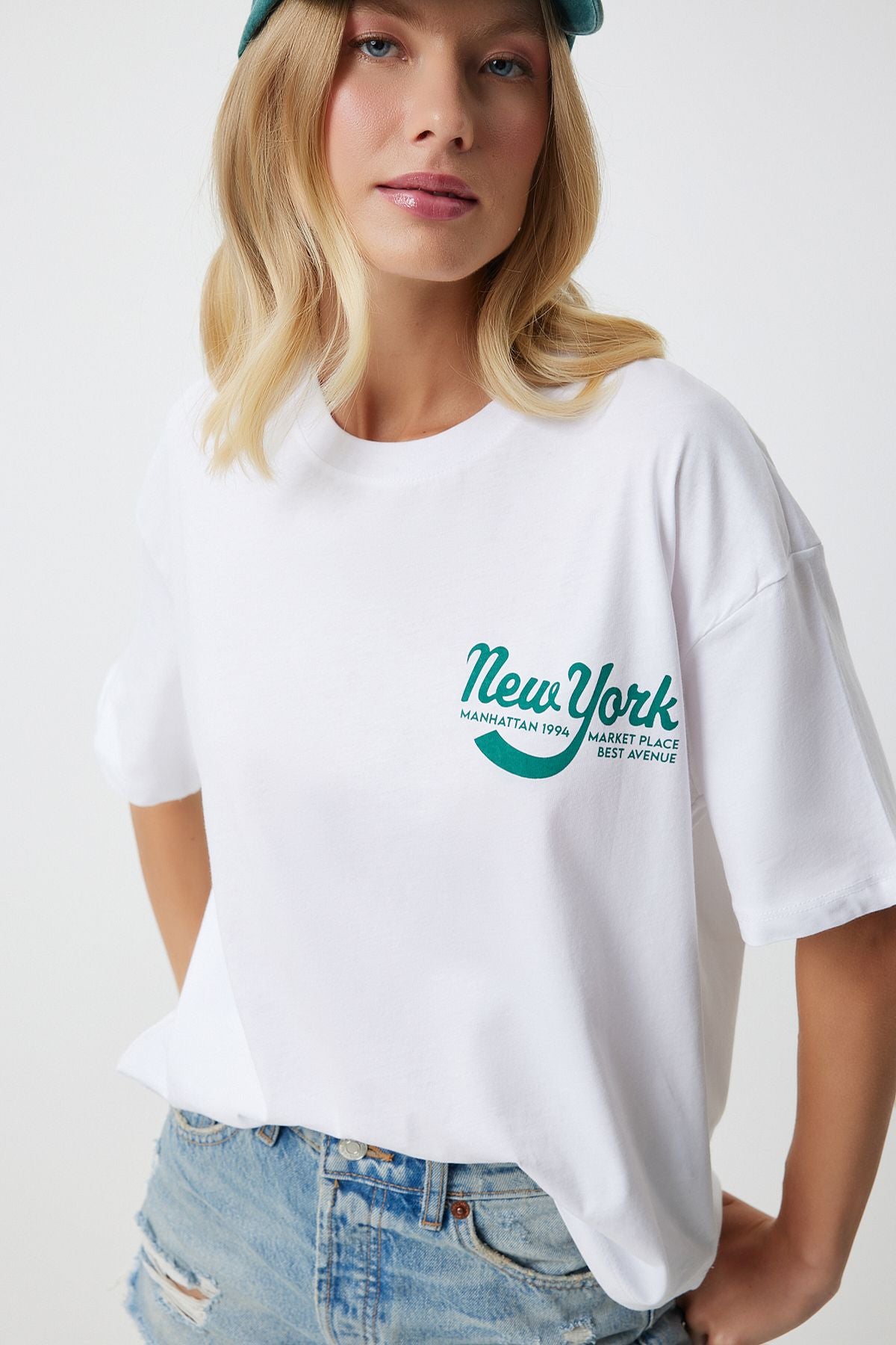 Woman White Printed Oversize knitting t-shirt DD01326
