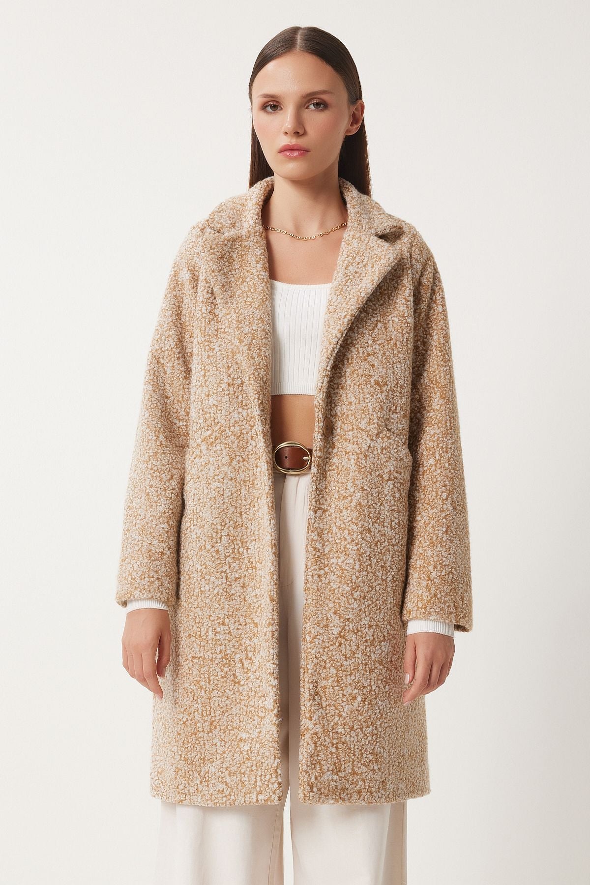 Female Biscuit Cruve Cruve Bouquet Coat DD01273