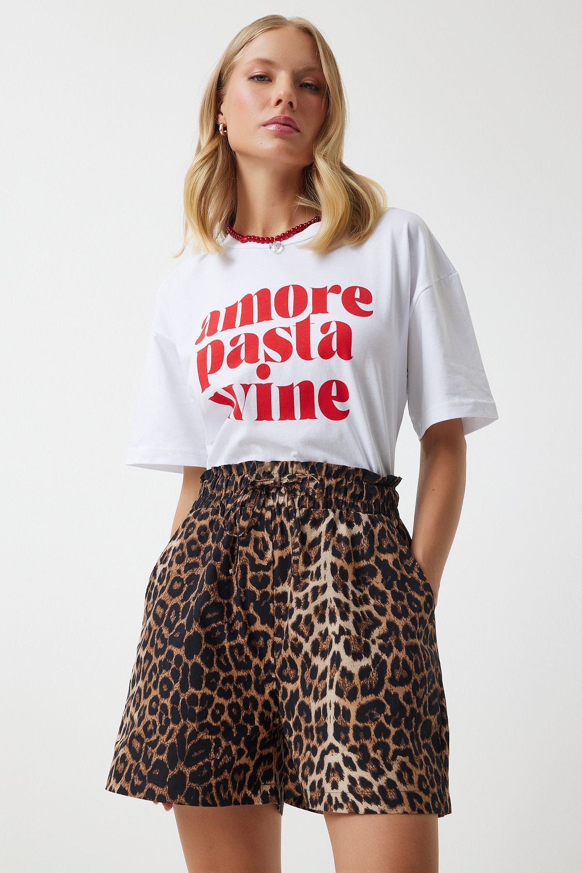 Women's black beige leopard patterned high waist shorts ul00025