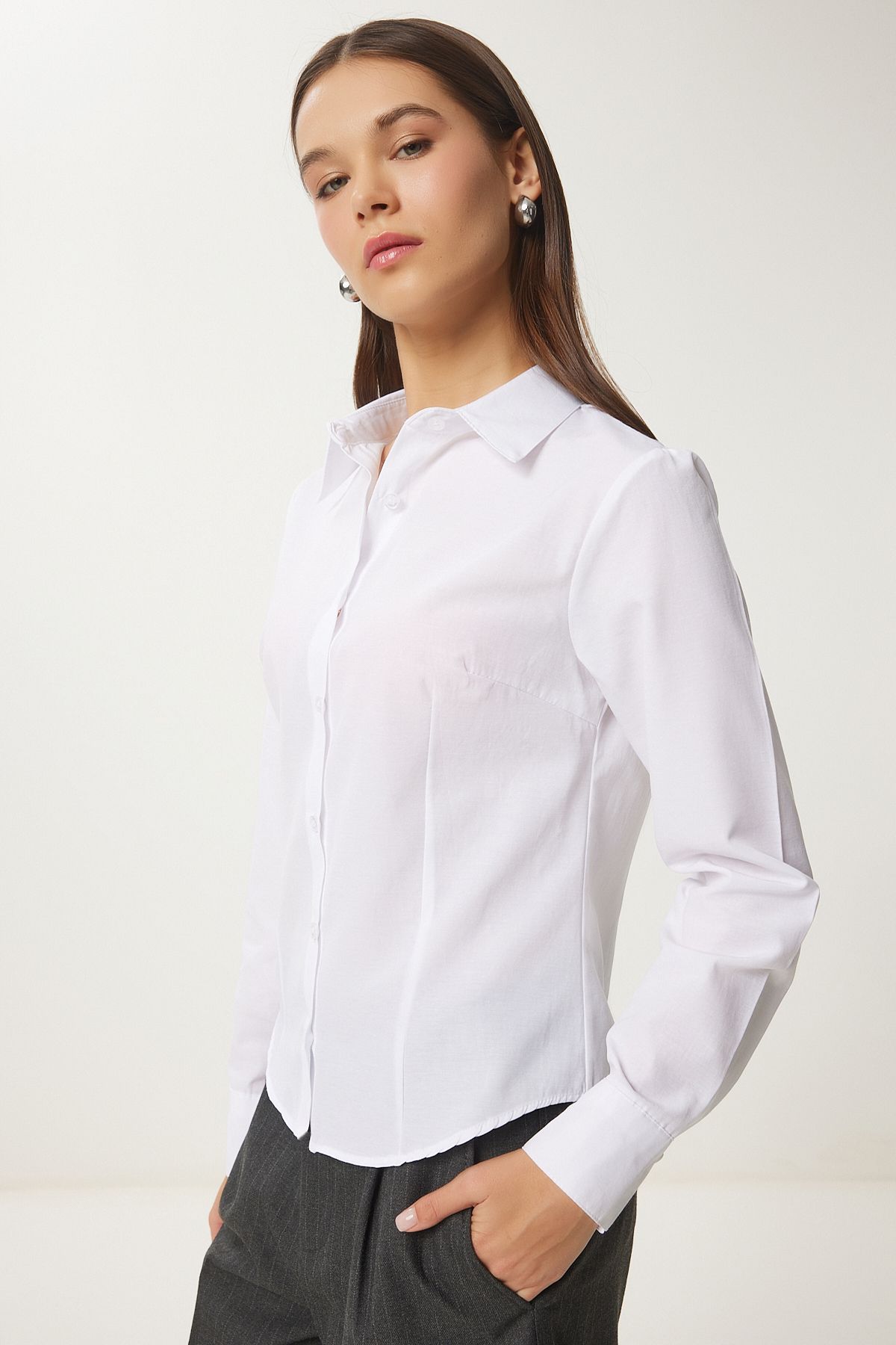 Woman White button Basic Shirt RQ00001