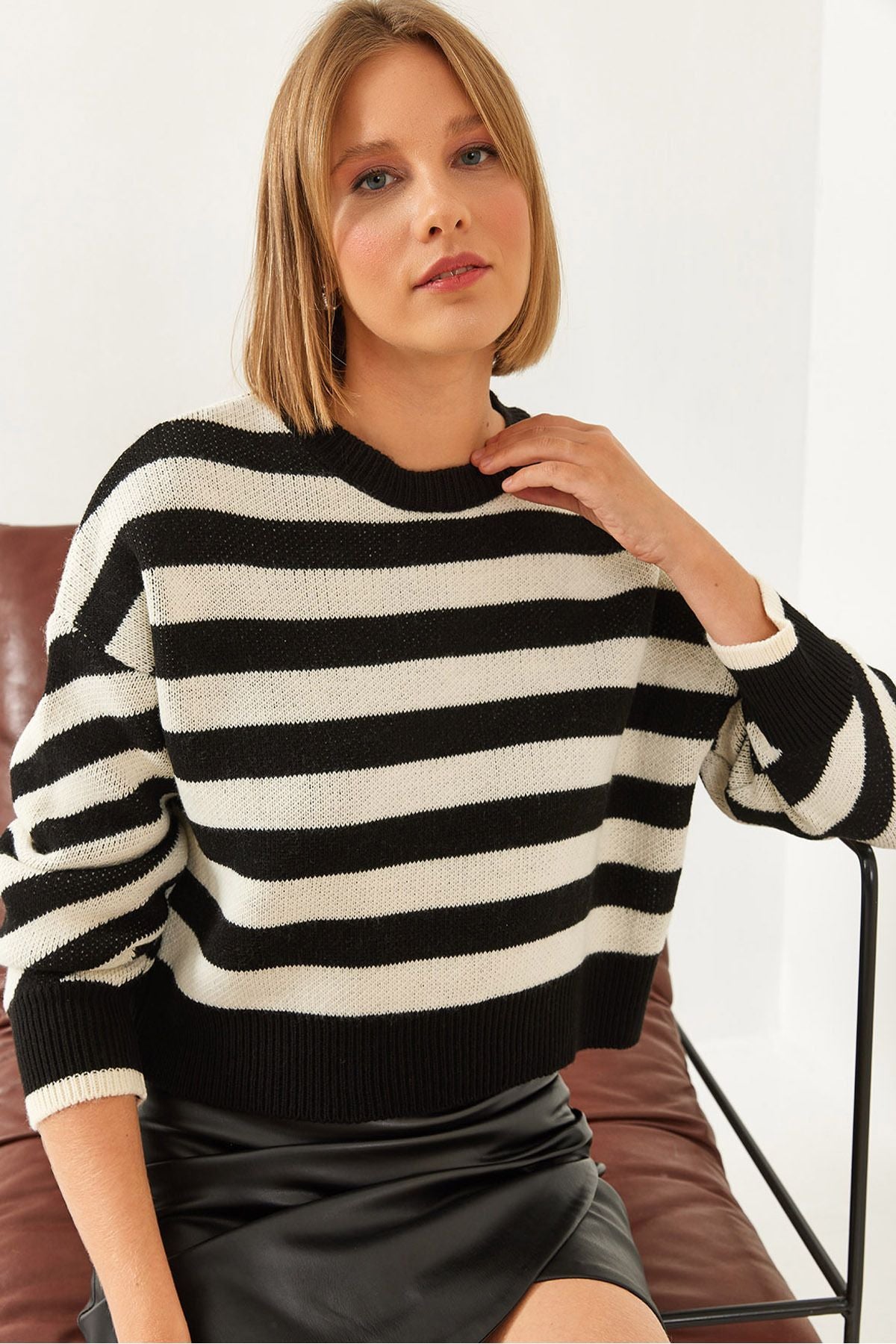 Female striped knitwear sweater