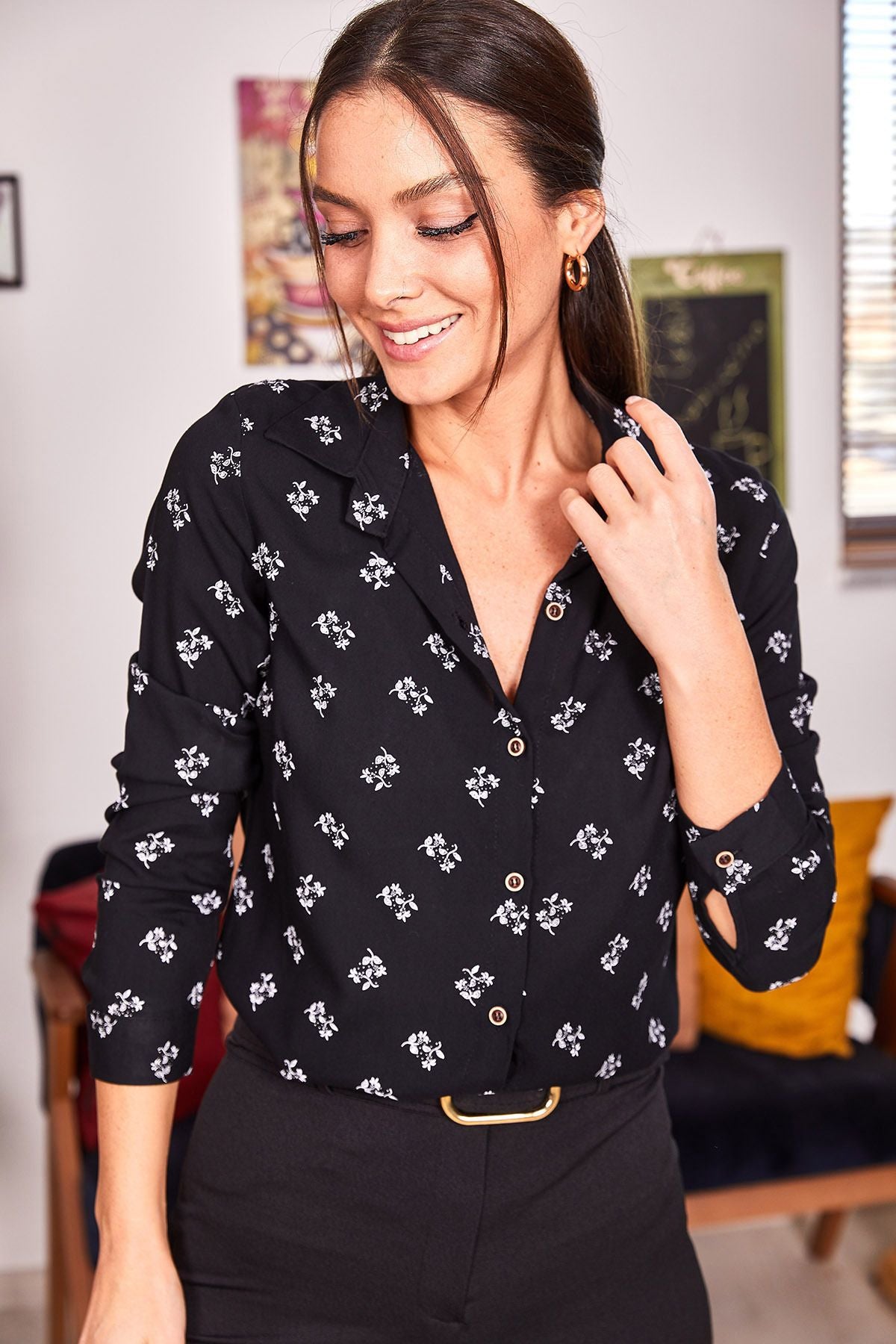 Female Black Flower Pattern Long Arm Shirt ARM-22K001063