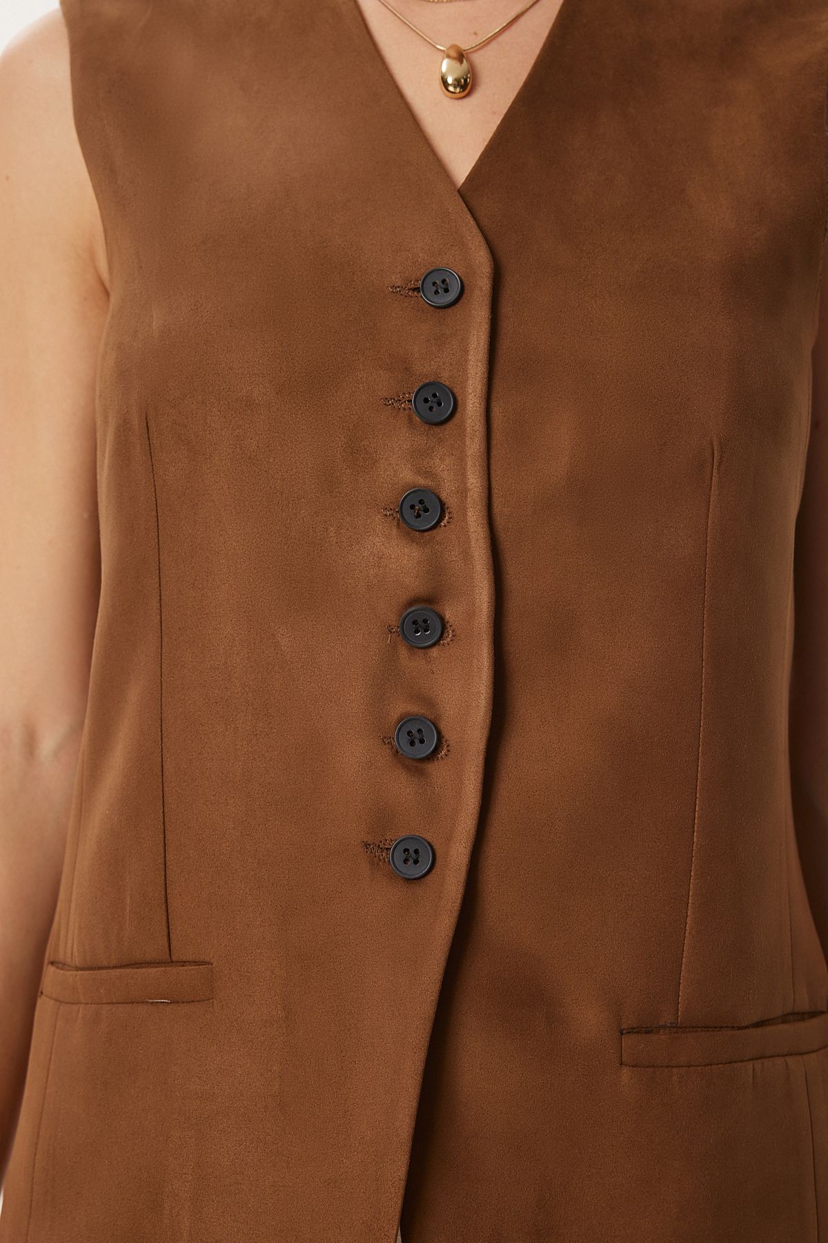 Woman Taba V -Neck Nubuk Vest FN03387