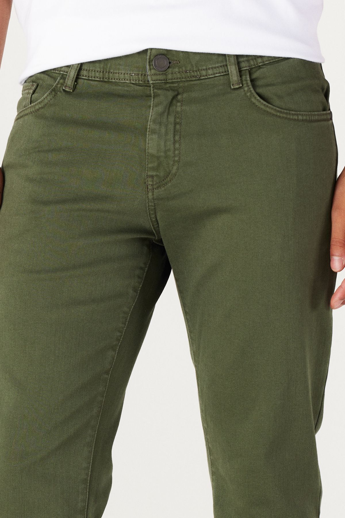 Male khaki 360 degrees yawning in all directions comfortable slim fit narrow cut pants