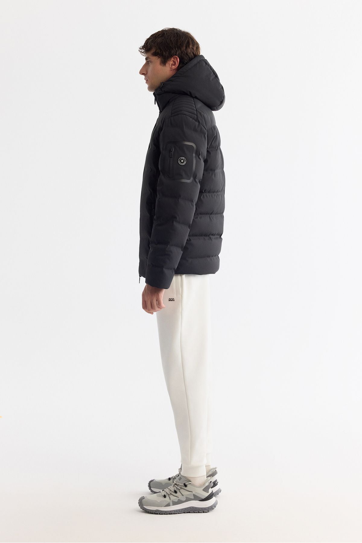 Men's black hooded goose feather water repulsion windproof thermometre swelling coat A42y6157
